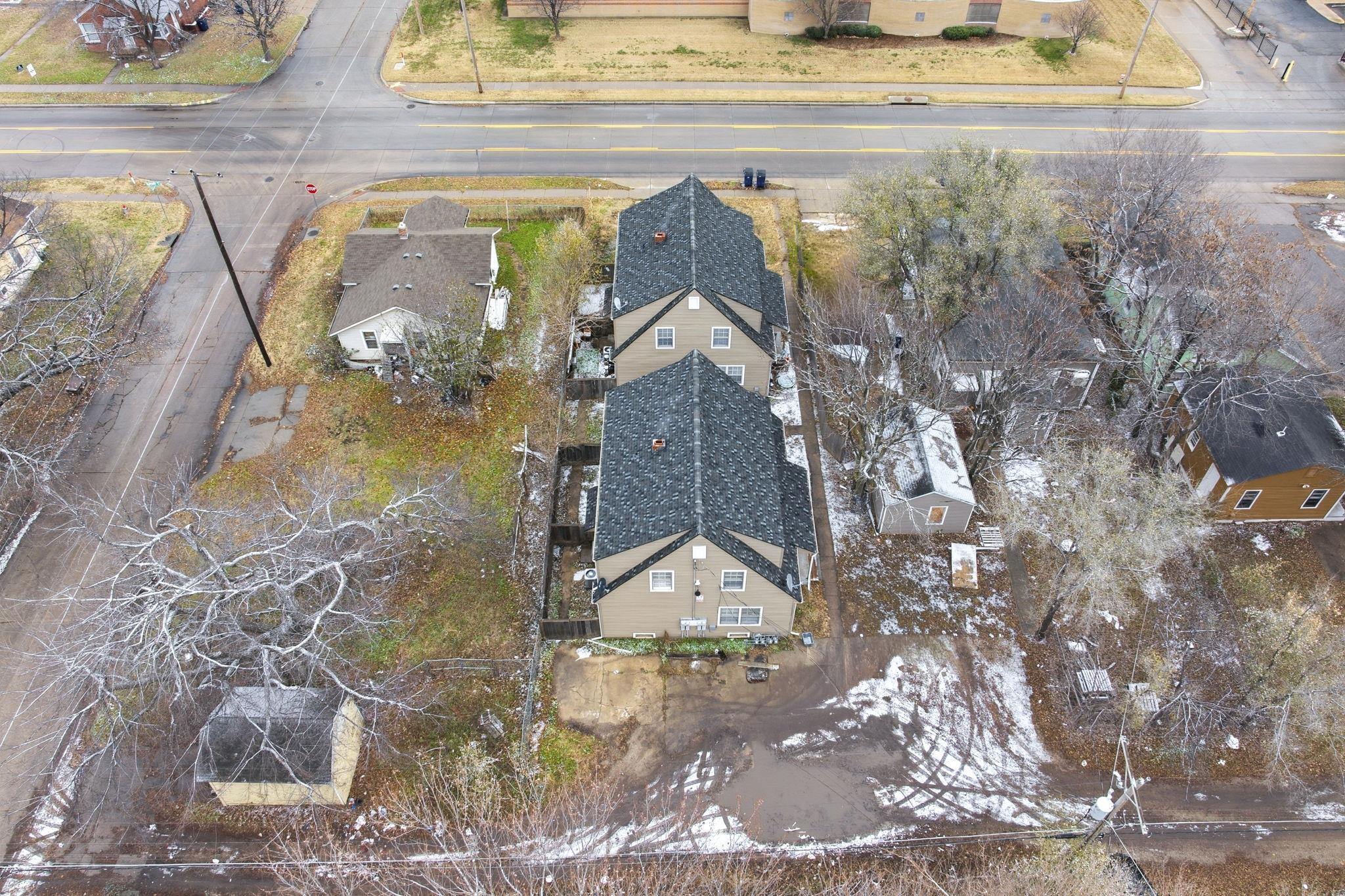 main property photo 34