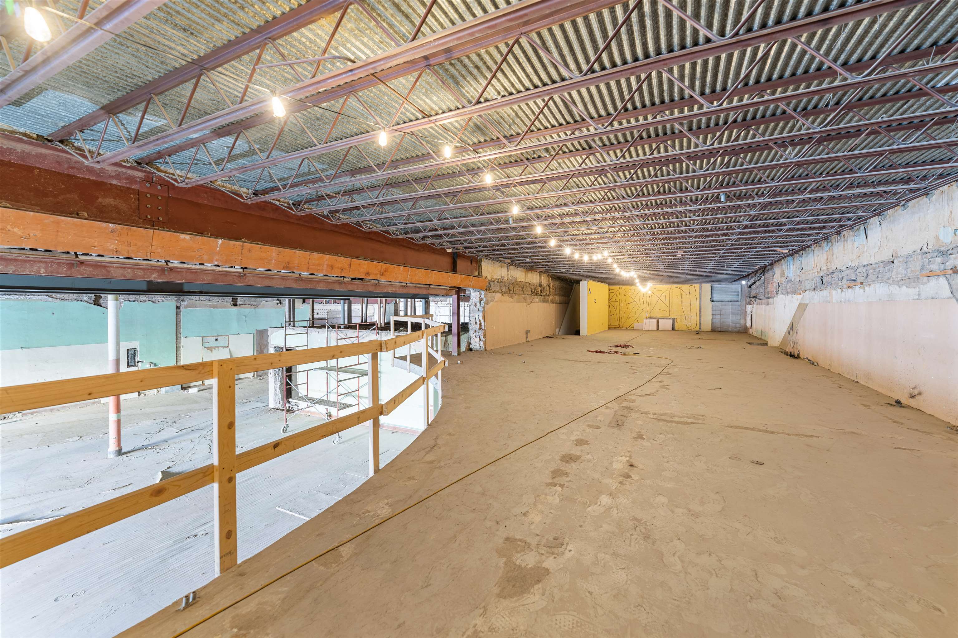 main property photo 18