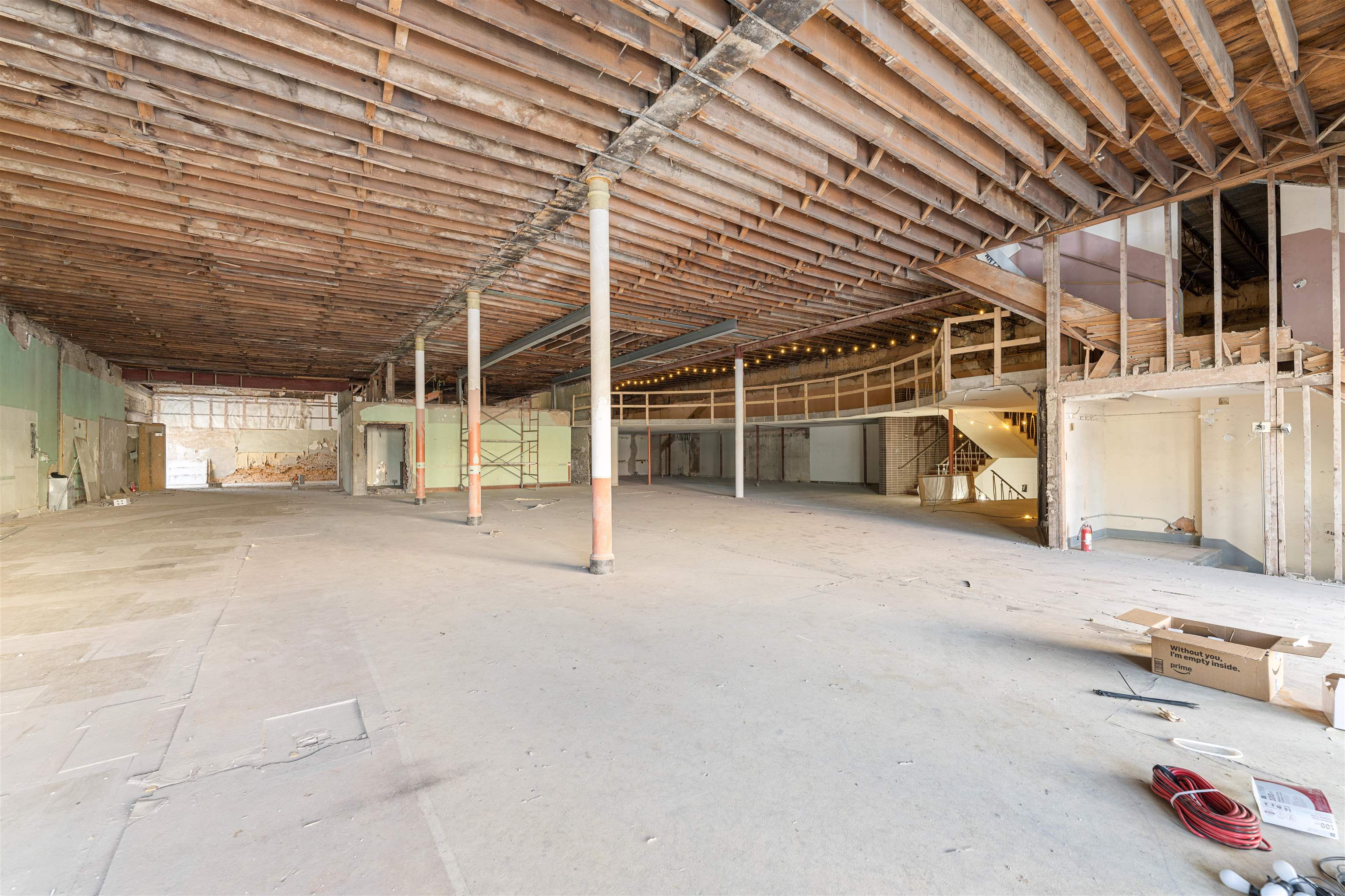 main property photo 20