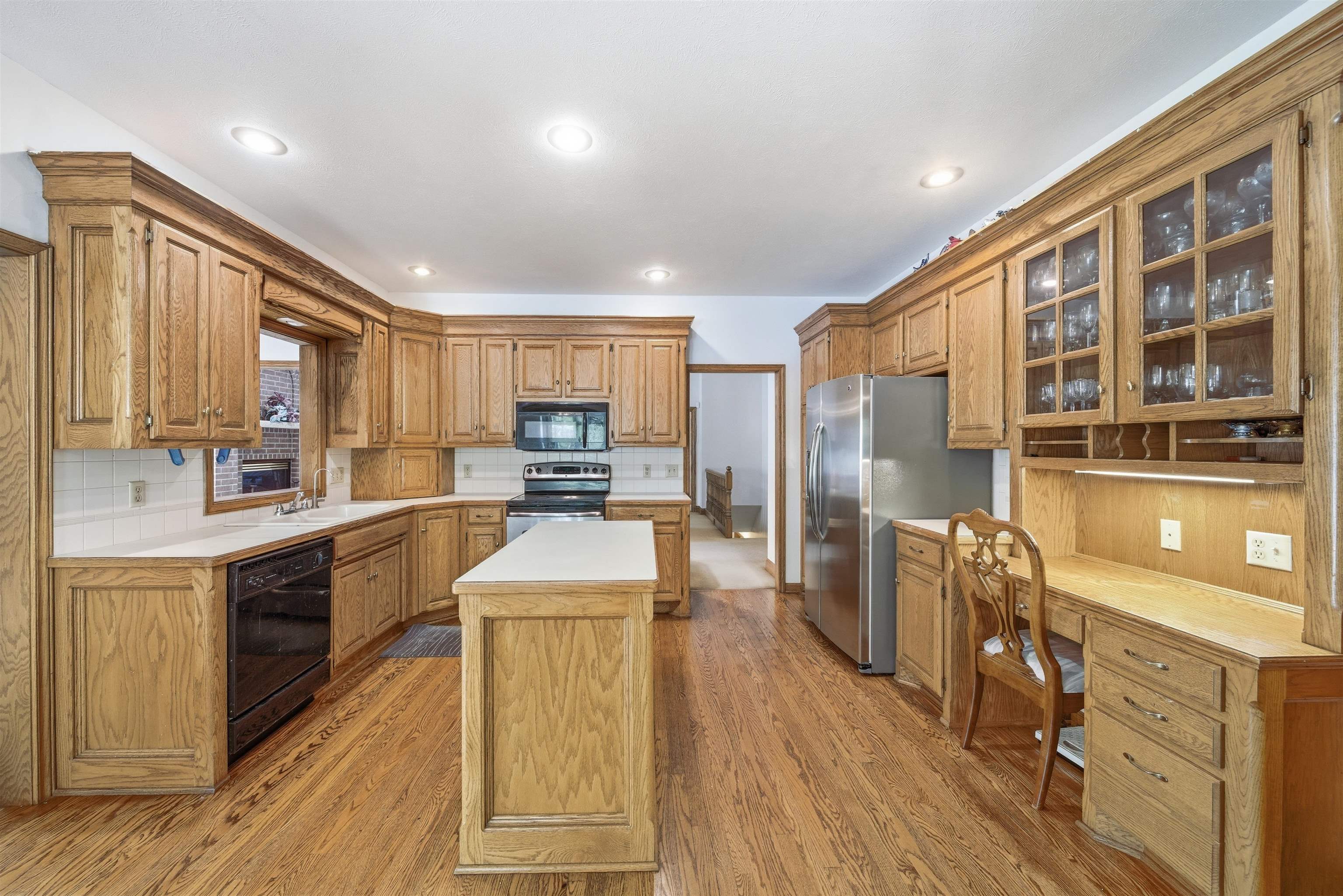 main property photo 15