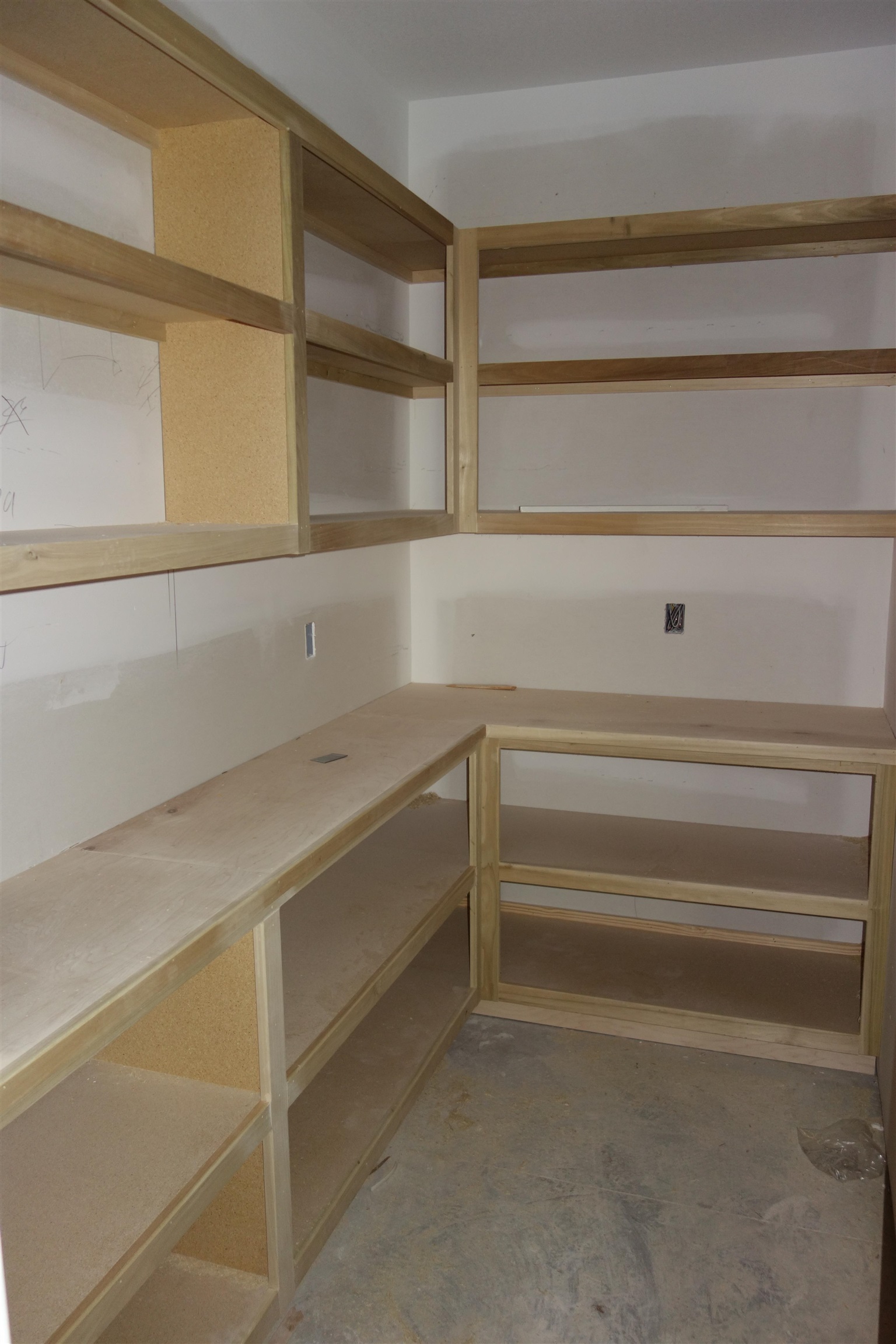 main property photo 8