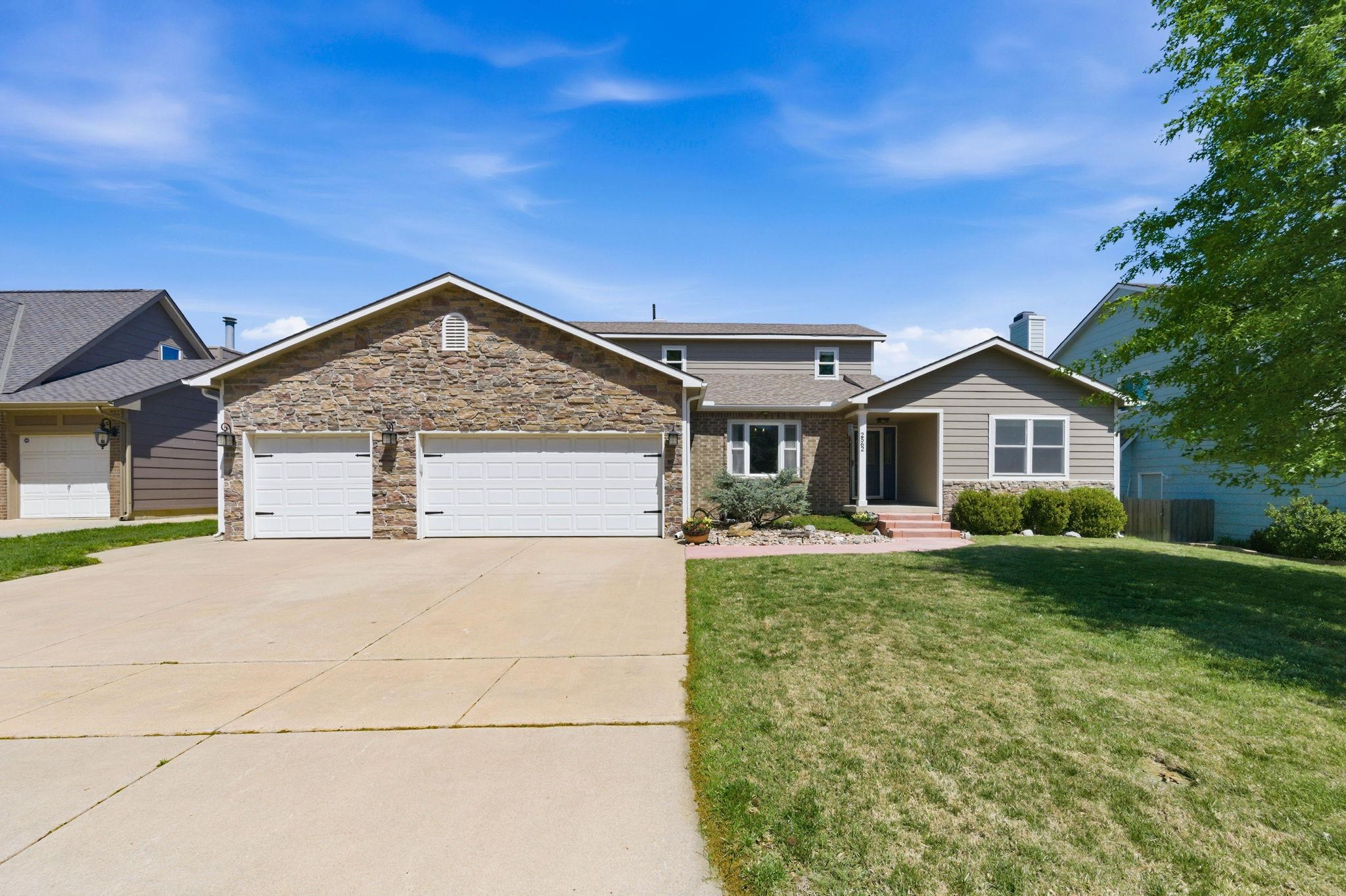 main property photo 1