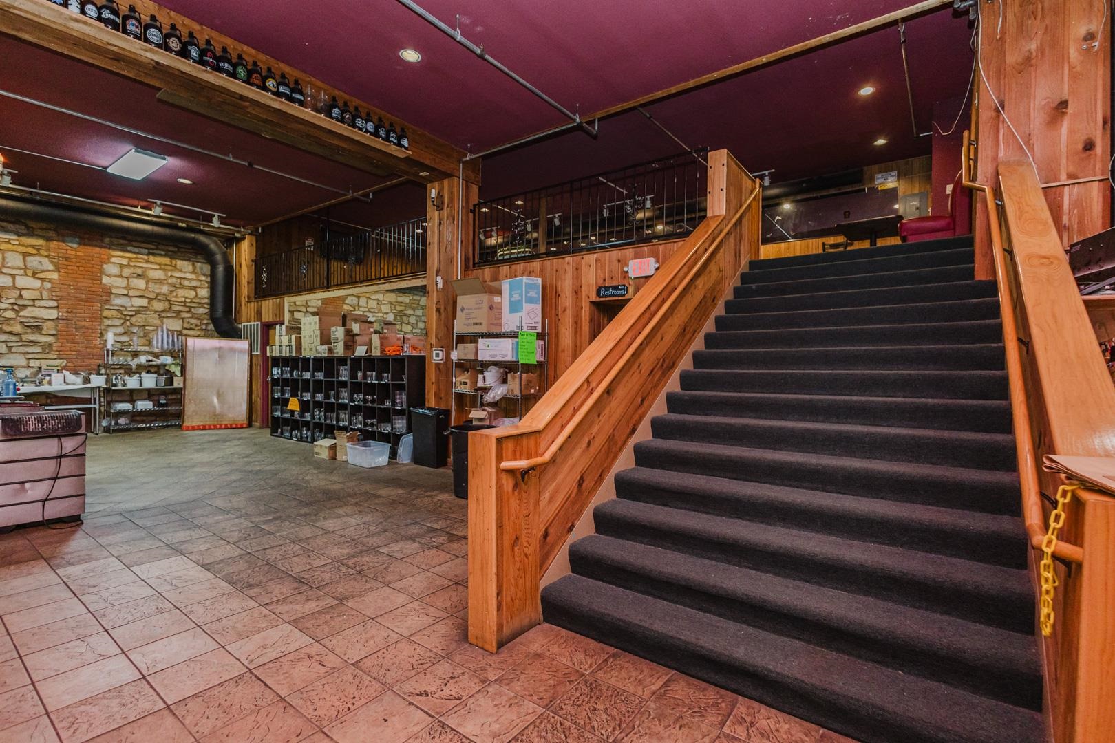 main property photo 14