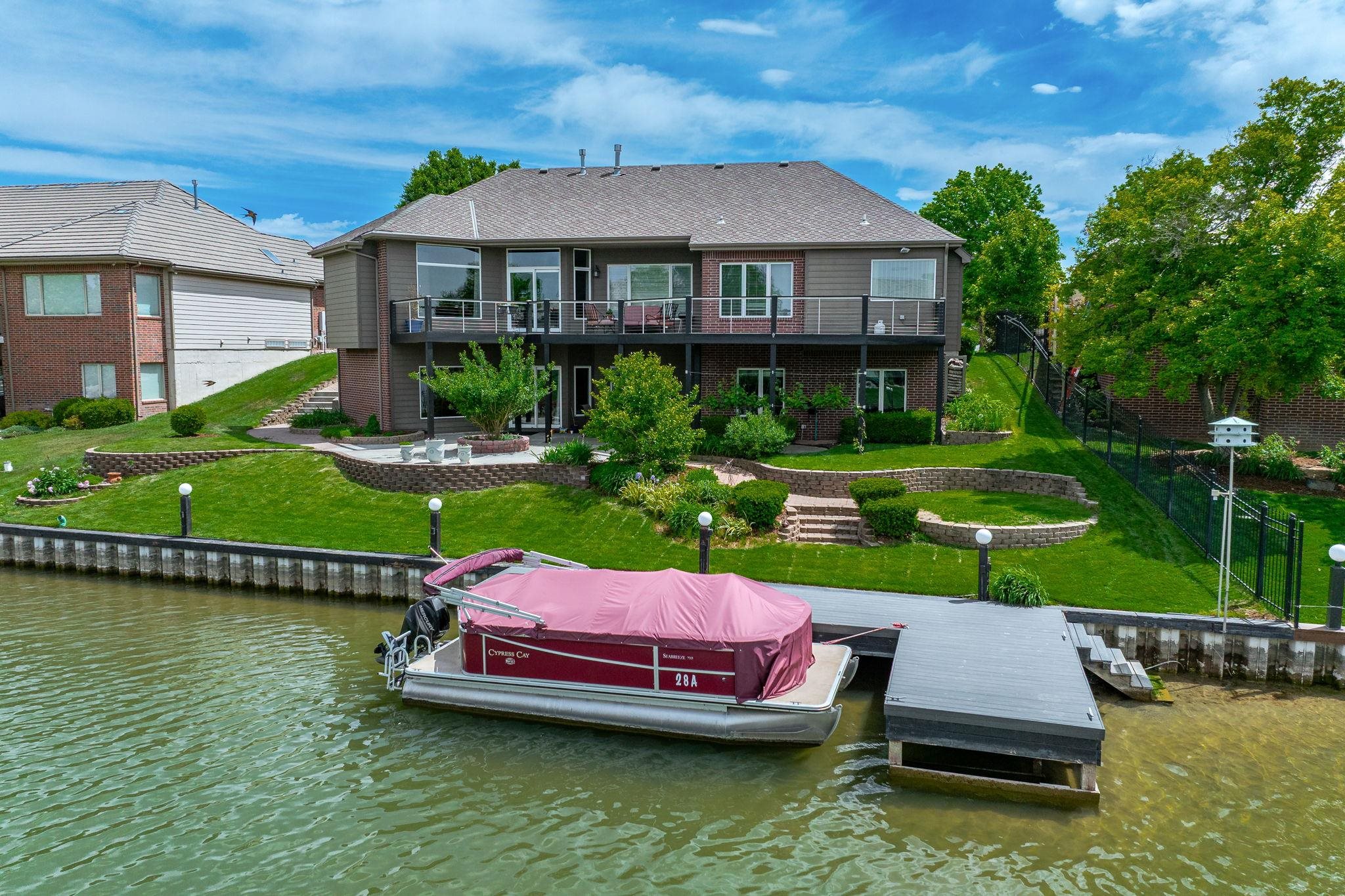 main property photo 33