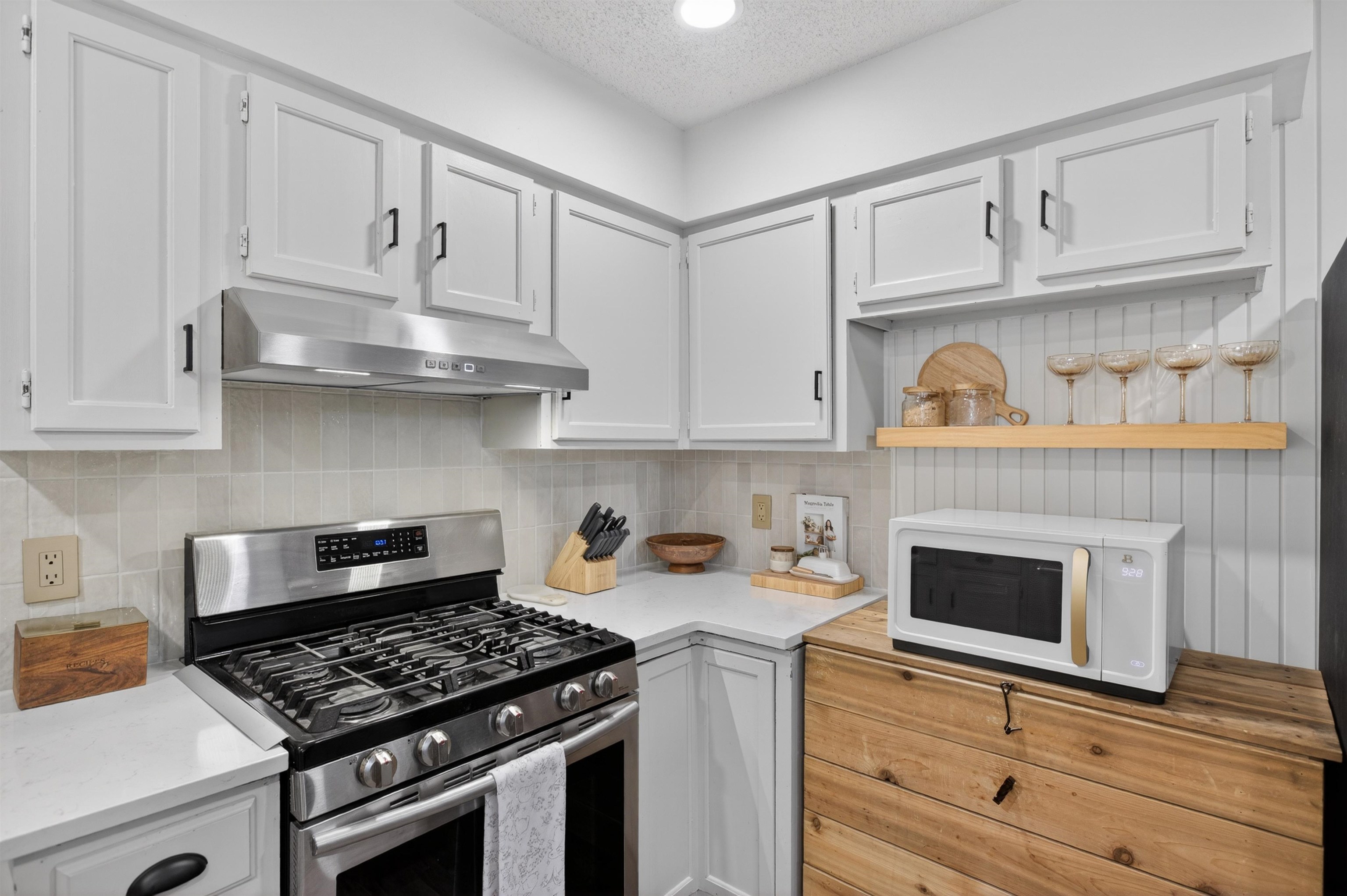 property viewer photo 13