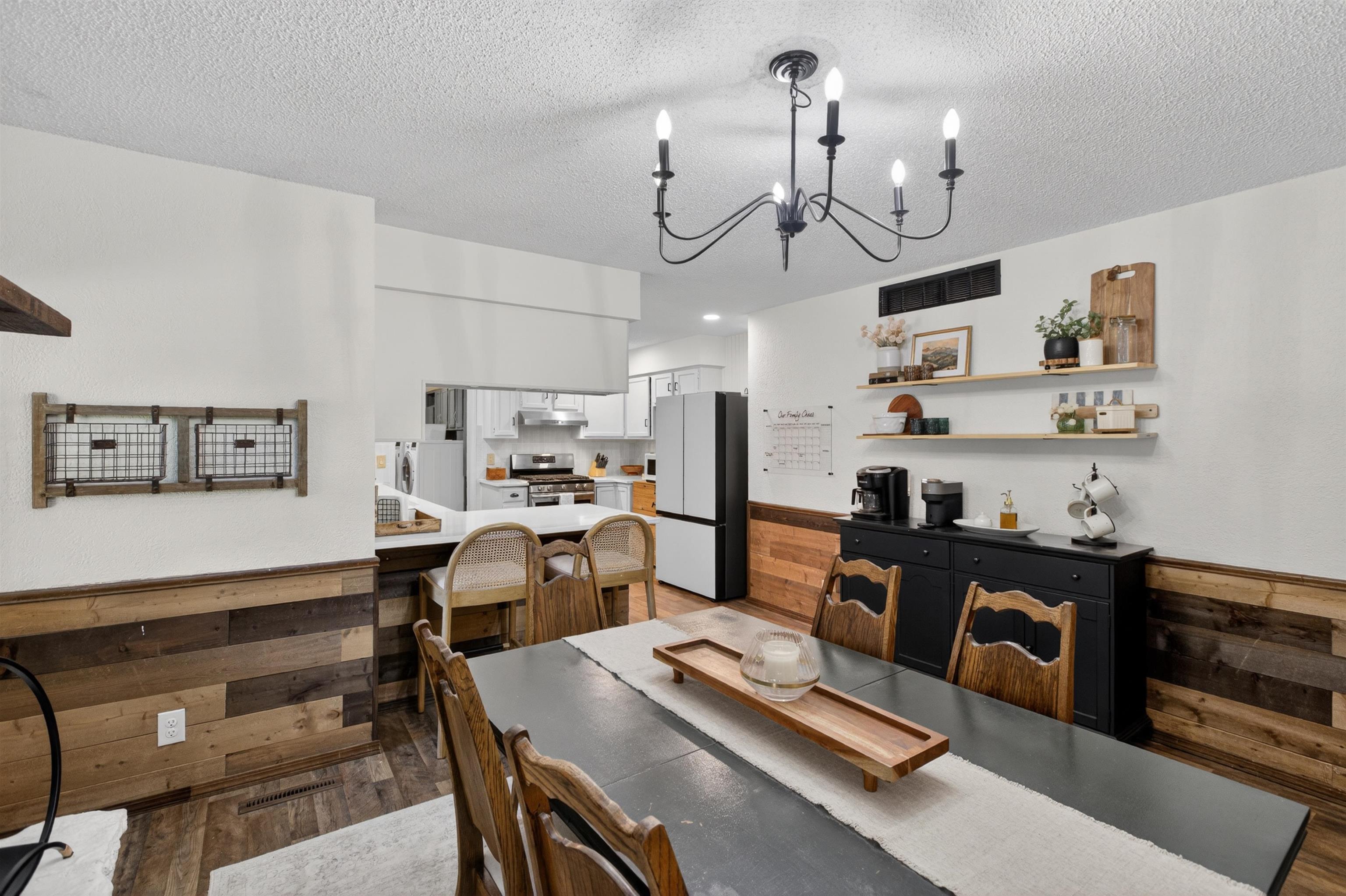property viewer photo 18