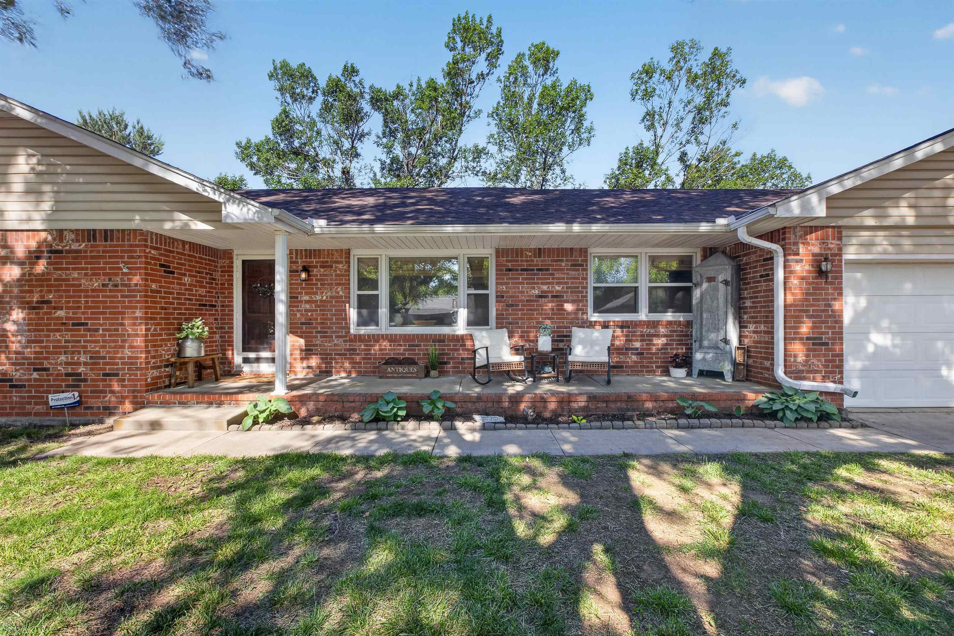 property viewer photo 2