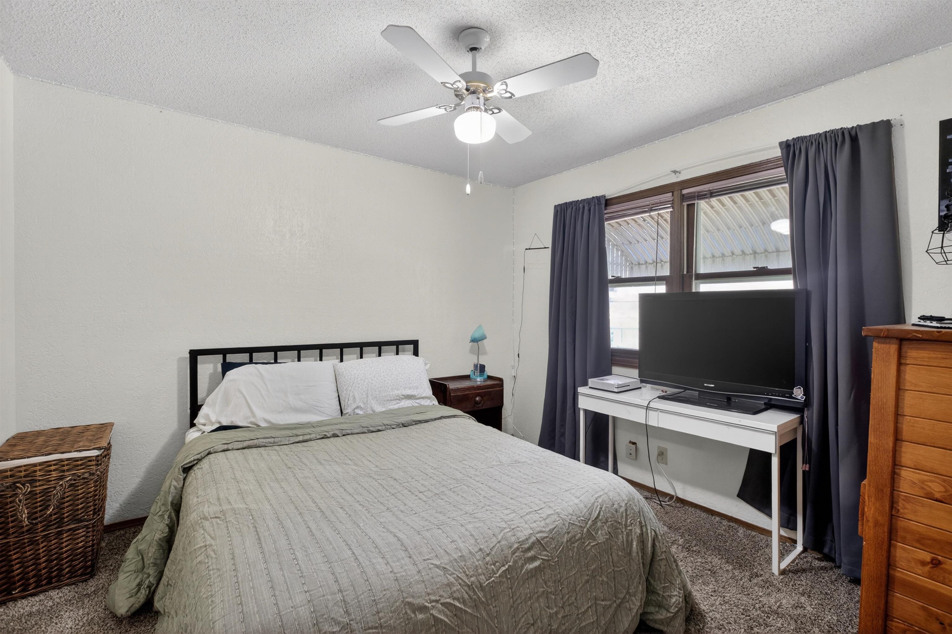 property viewer photo 23