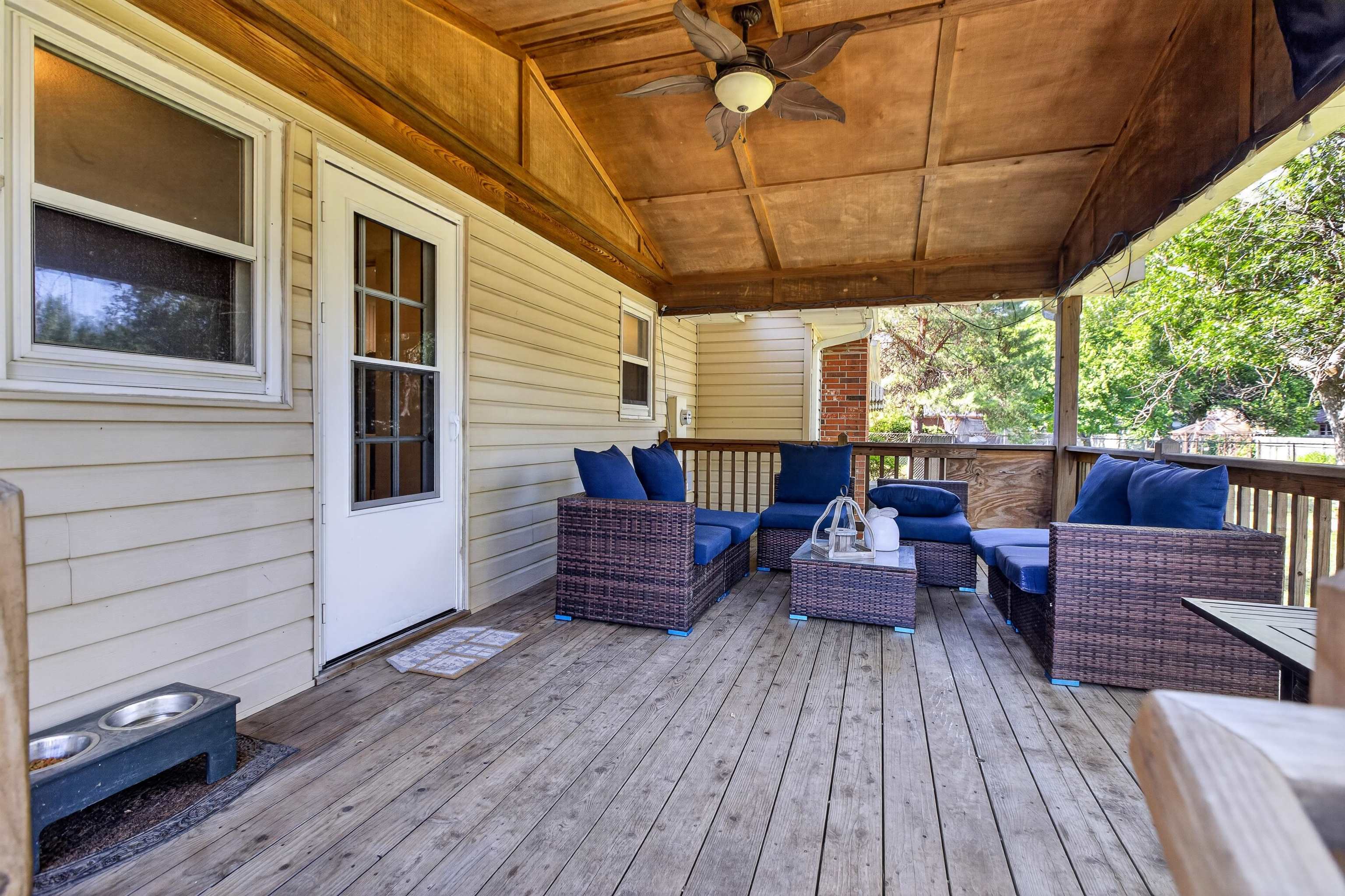 property viewer photo 32