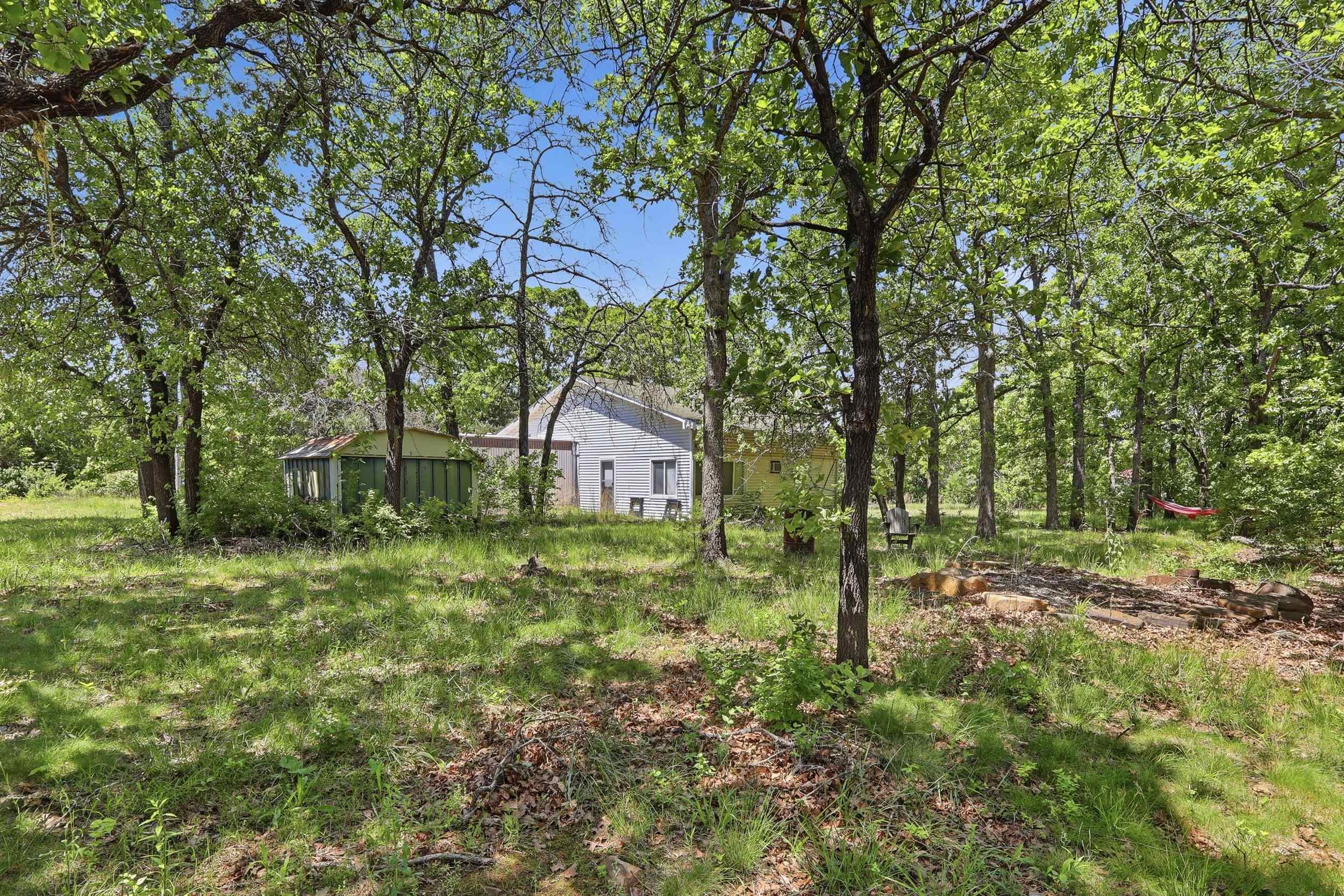 main property photo 10