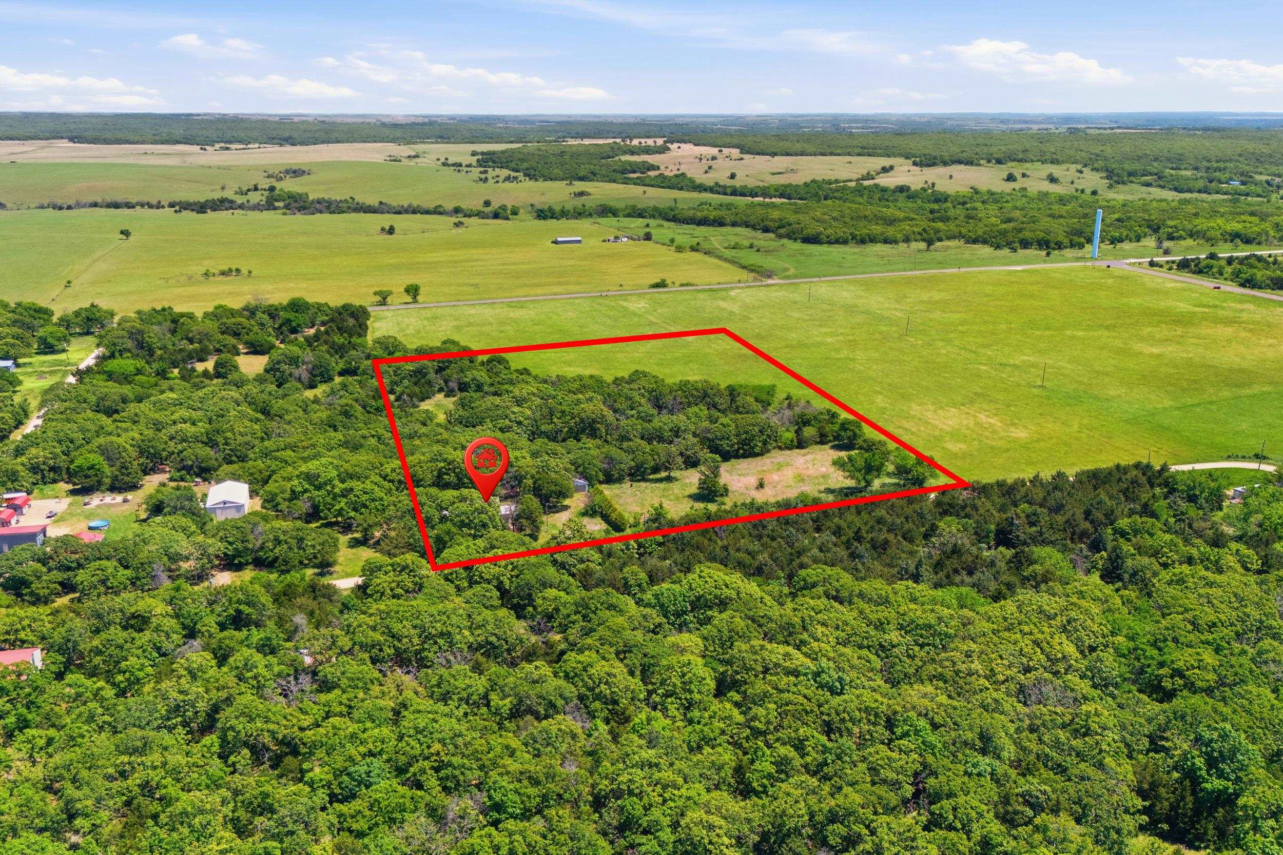 main property photo 23