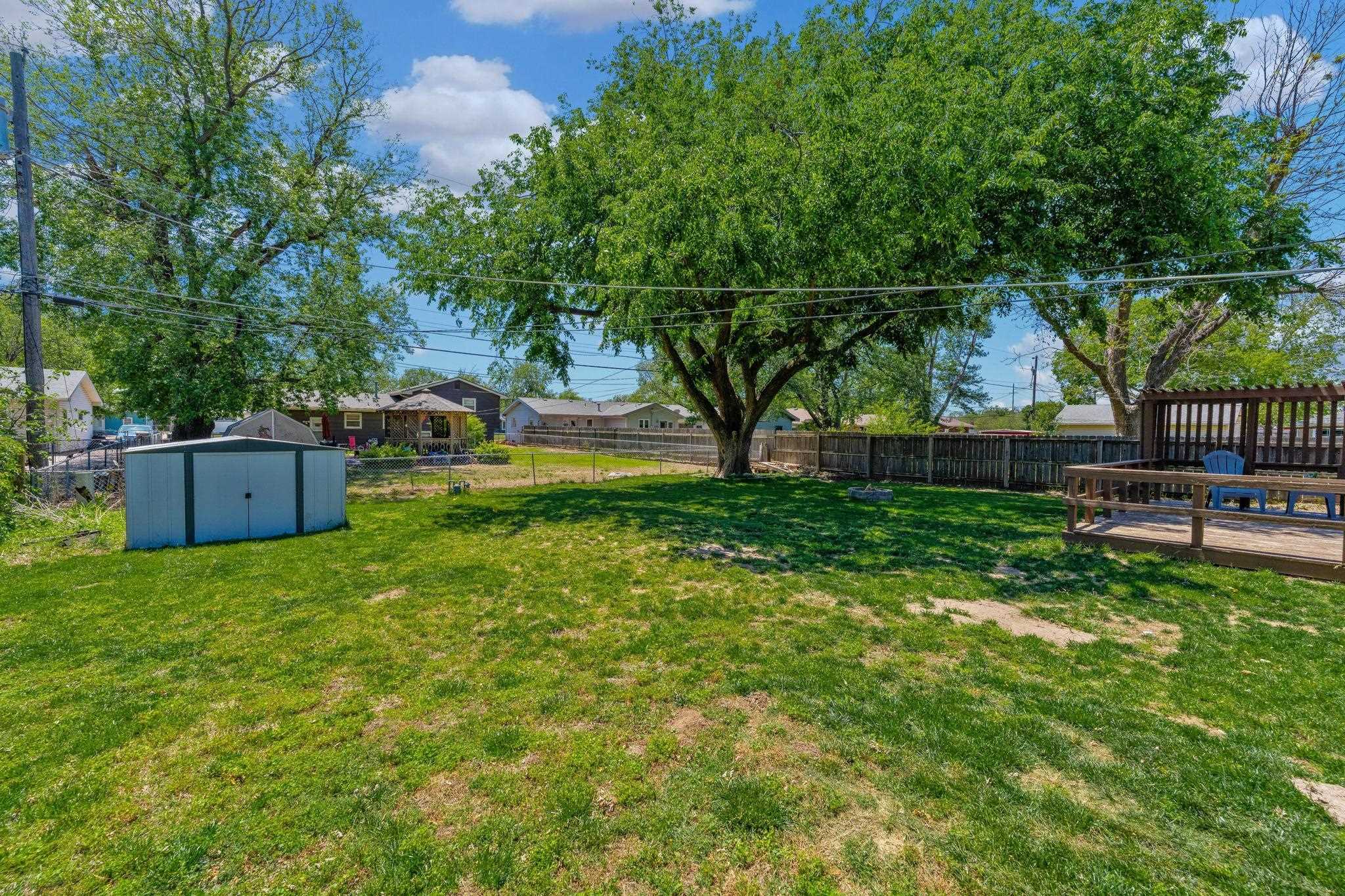 main property photo 27