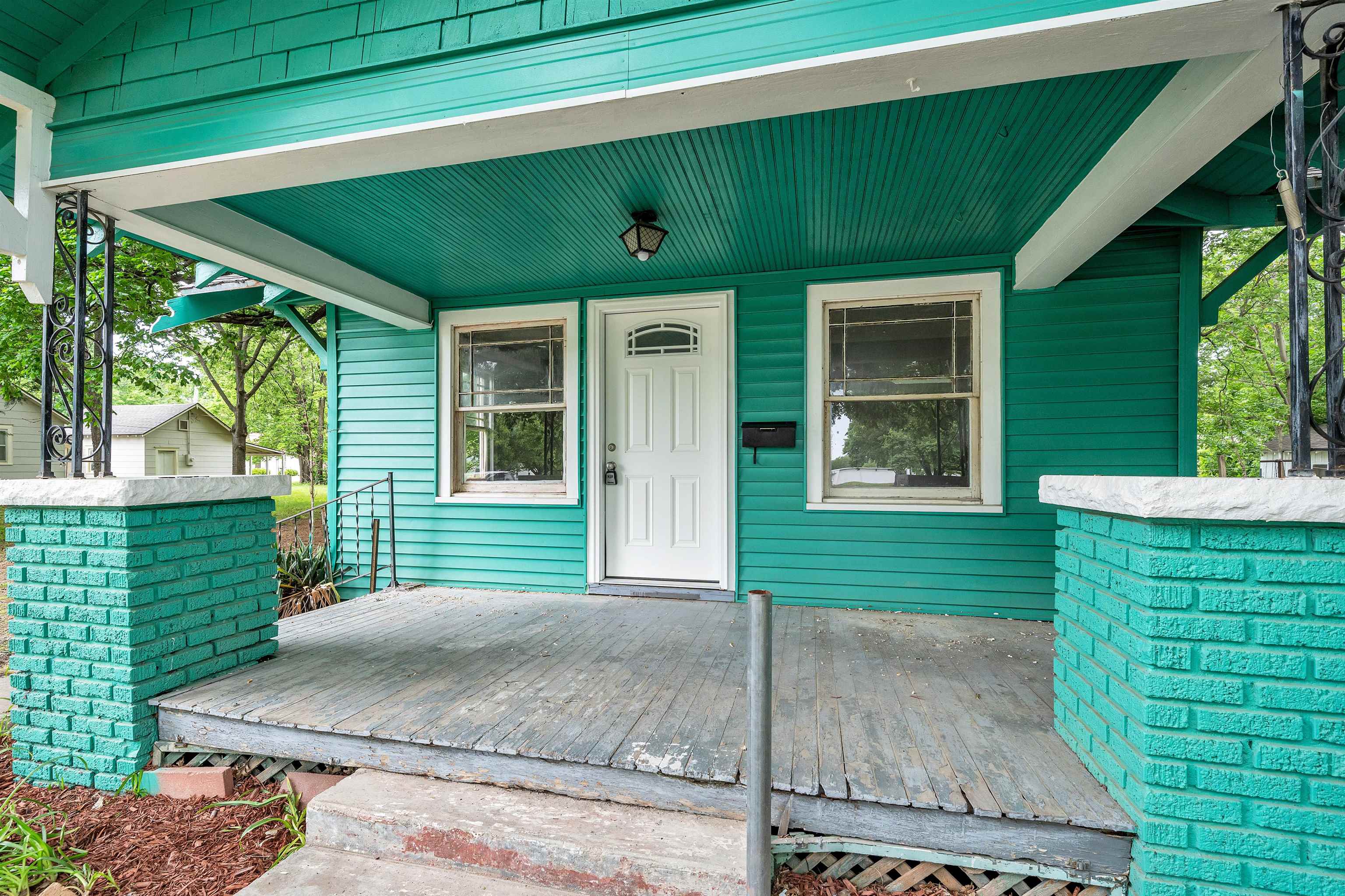 main property photo 2