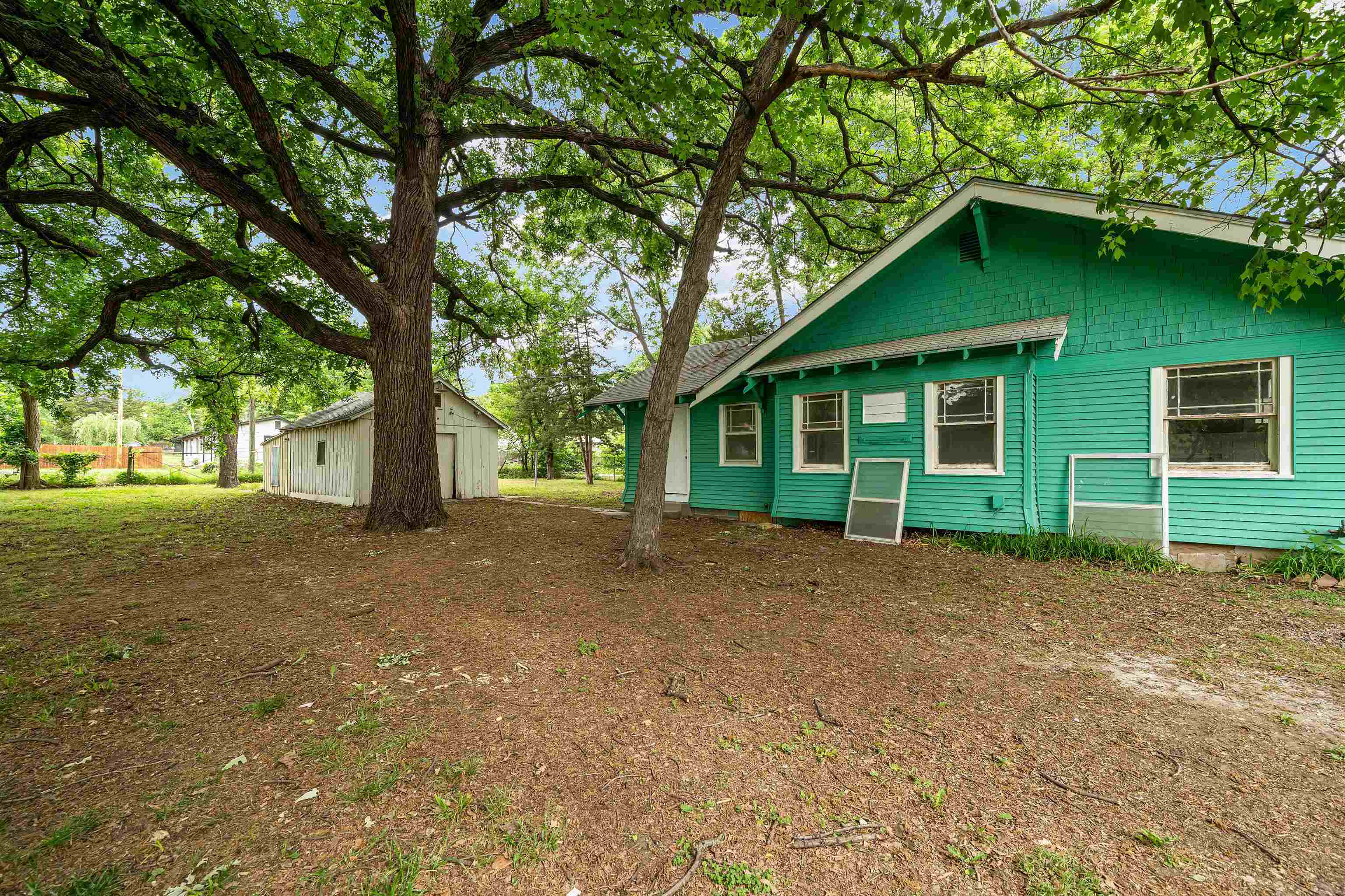 main property photo 26