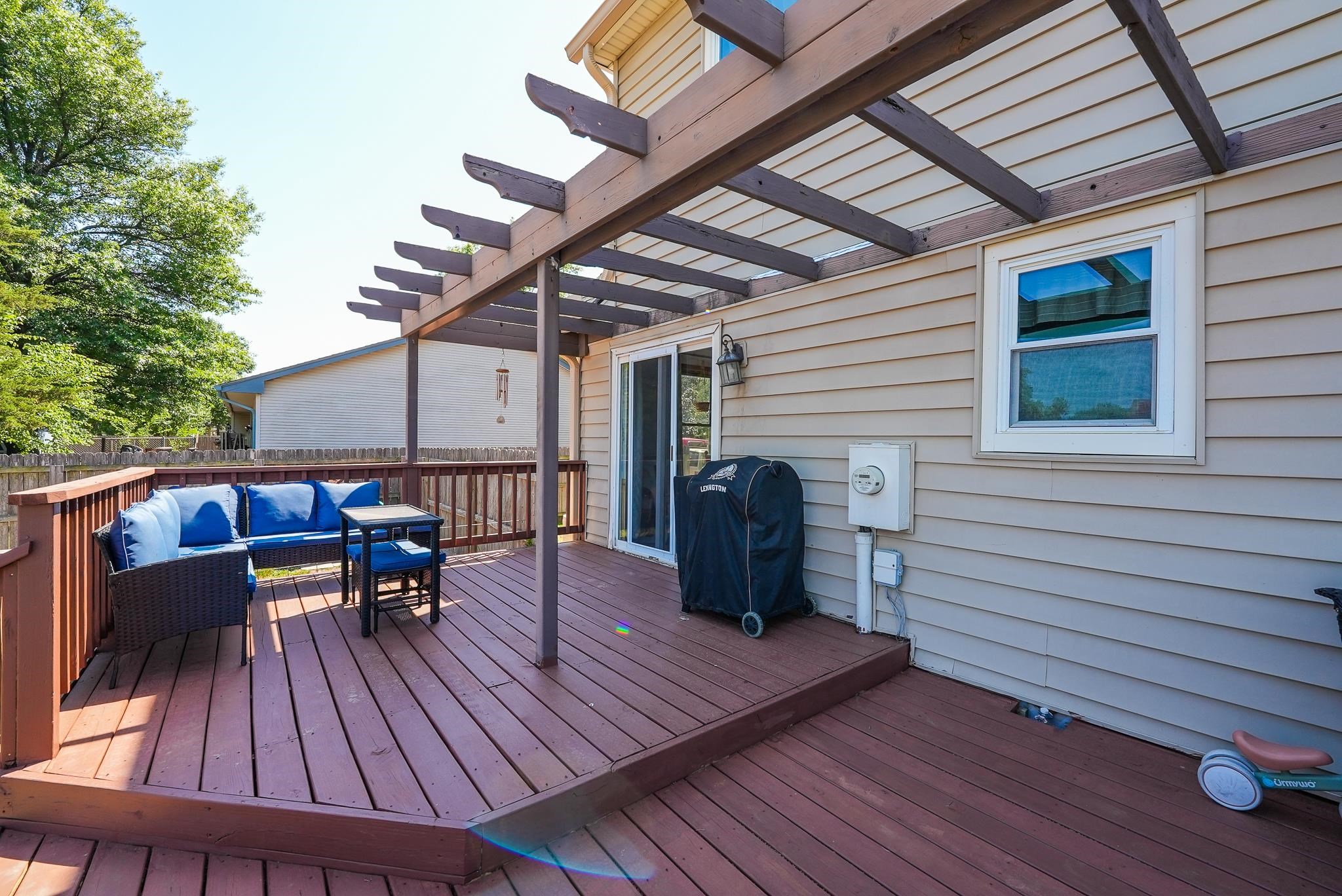 main property photo 29