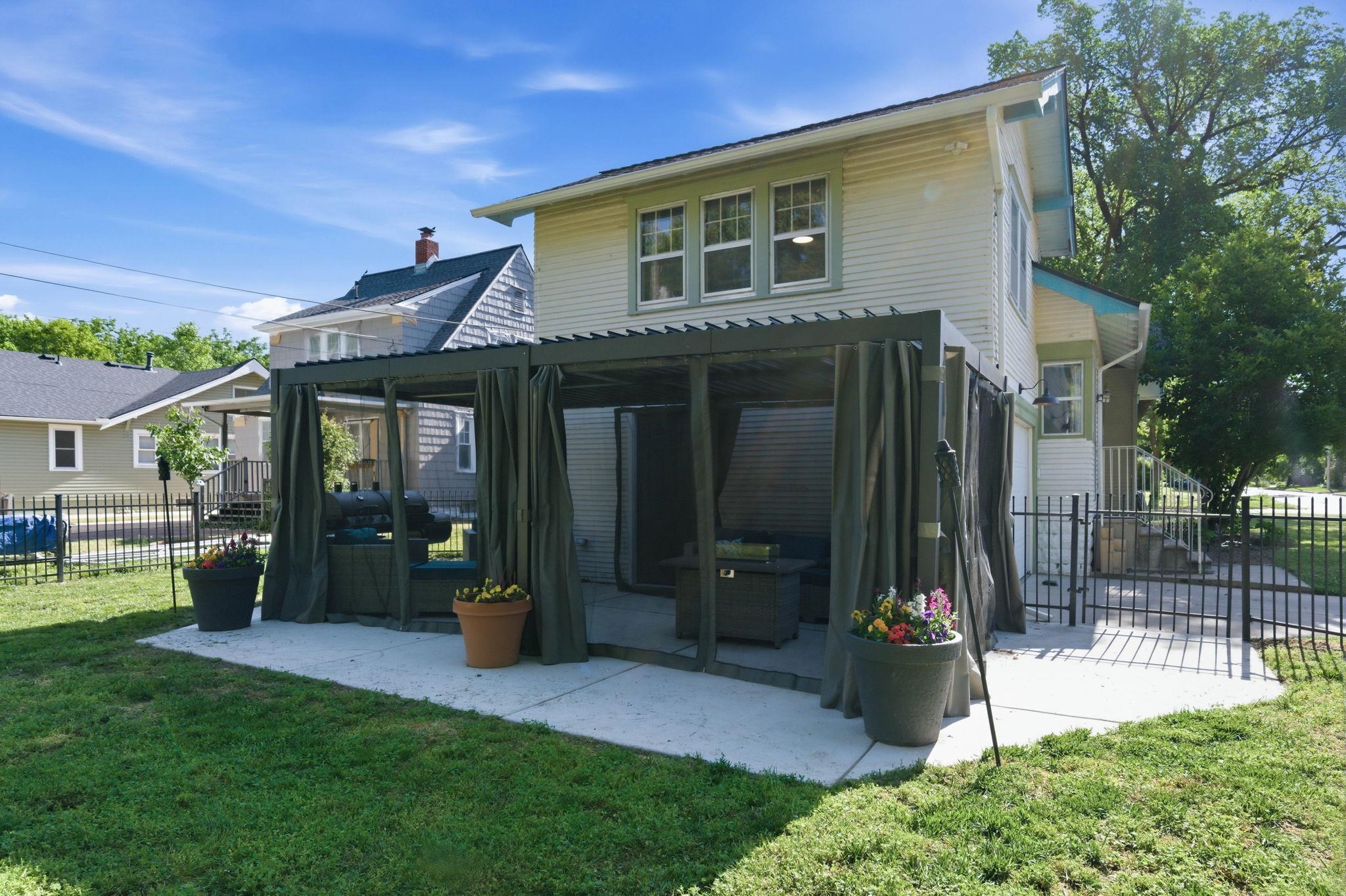 main property photo 21