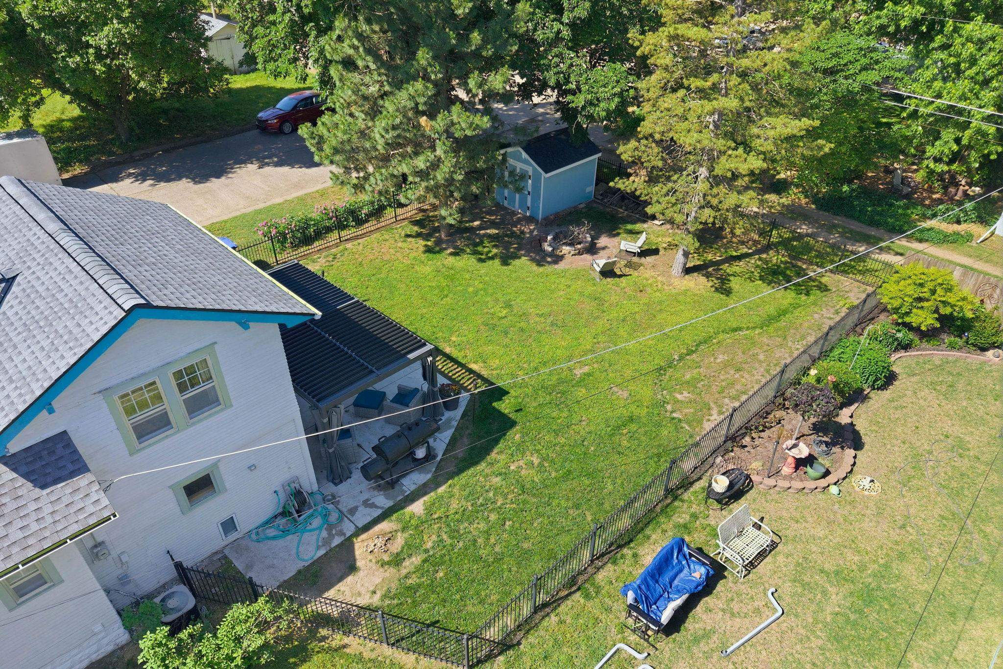 main property photo 23