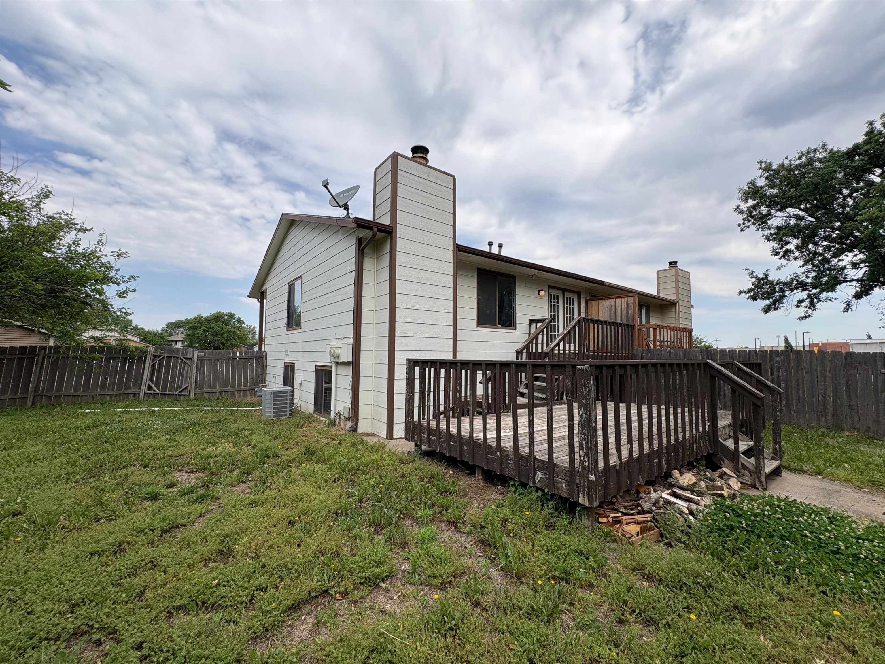 main property photo 16