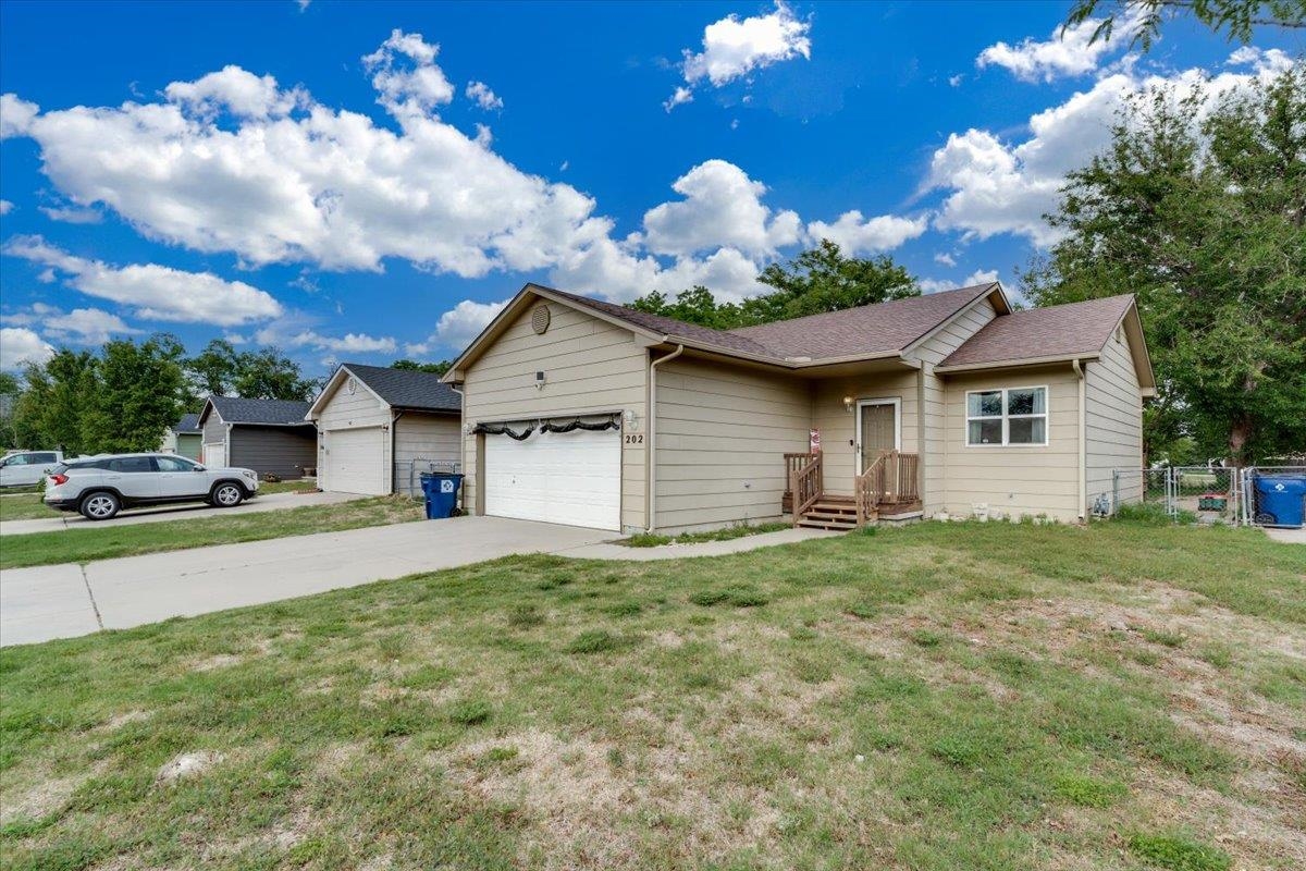 main property photo 2