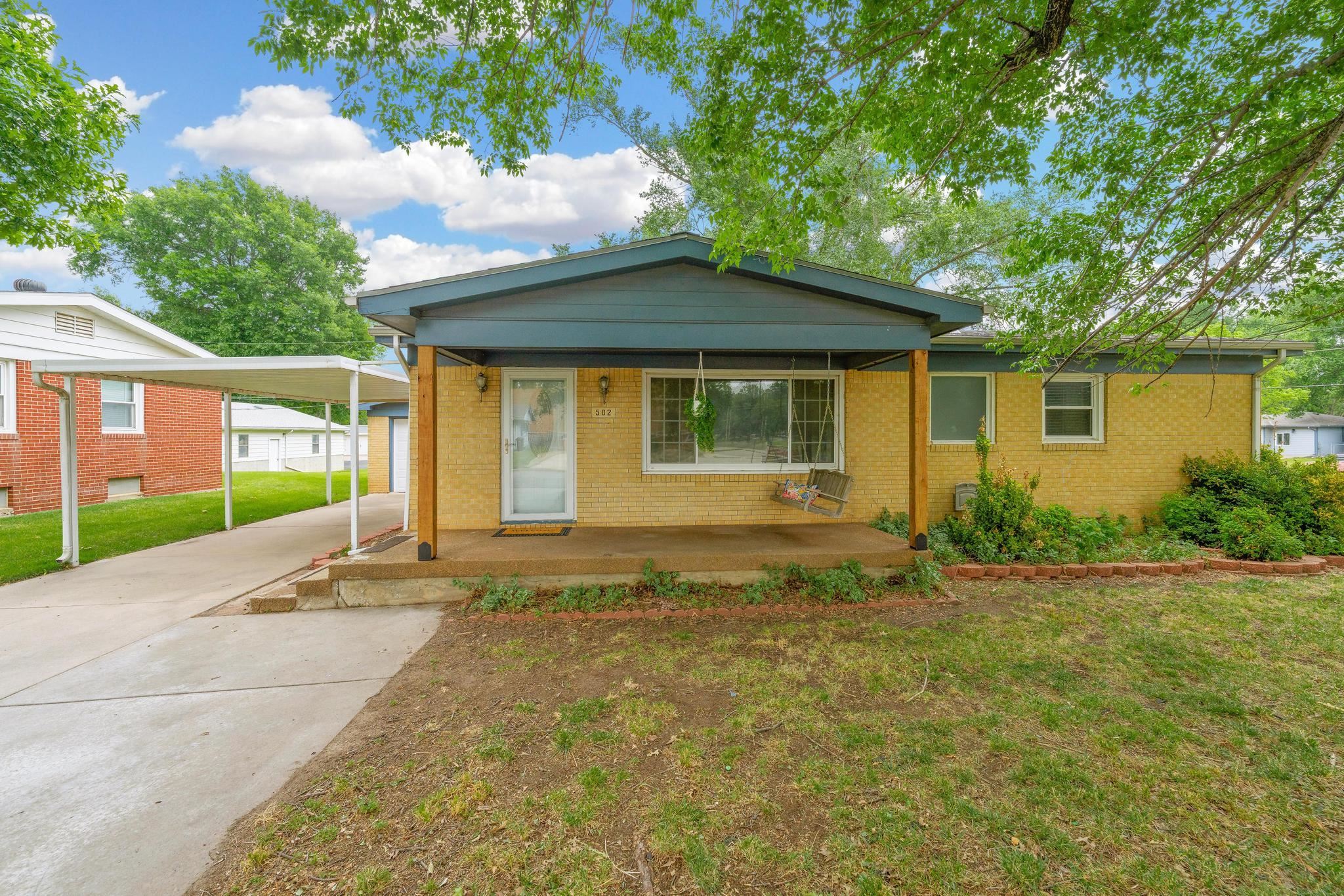 main property photo 35