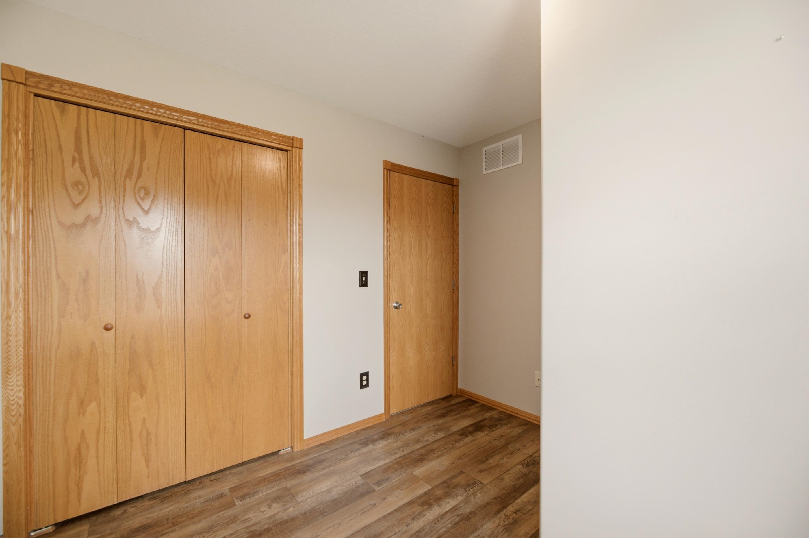 property viewer photo 17