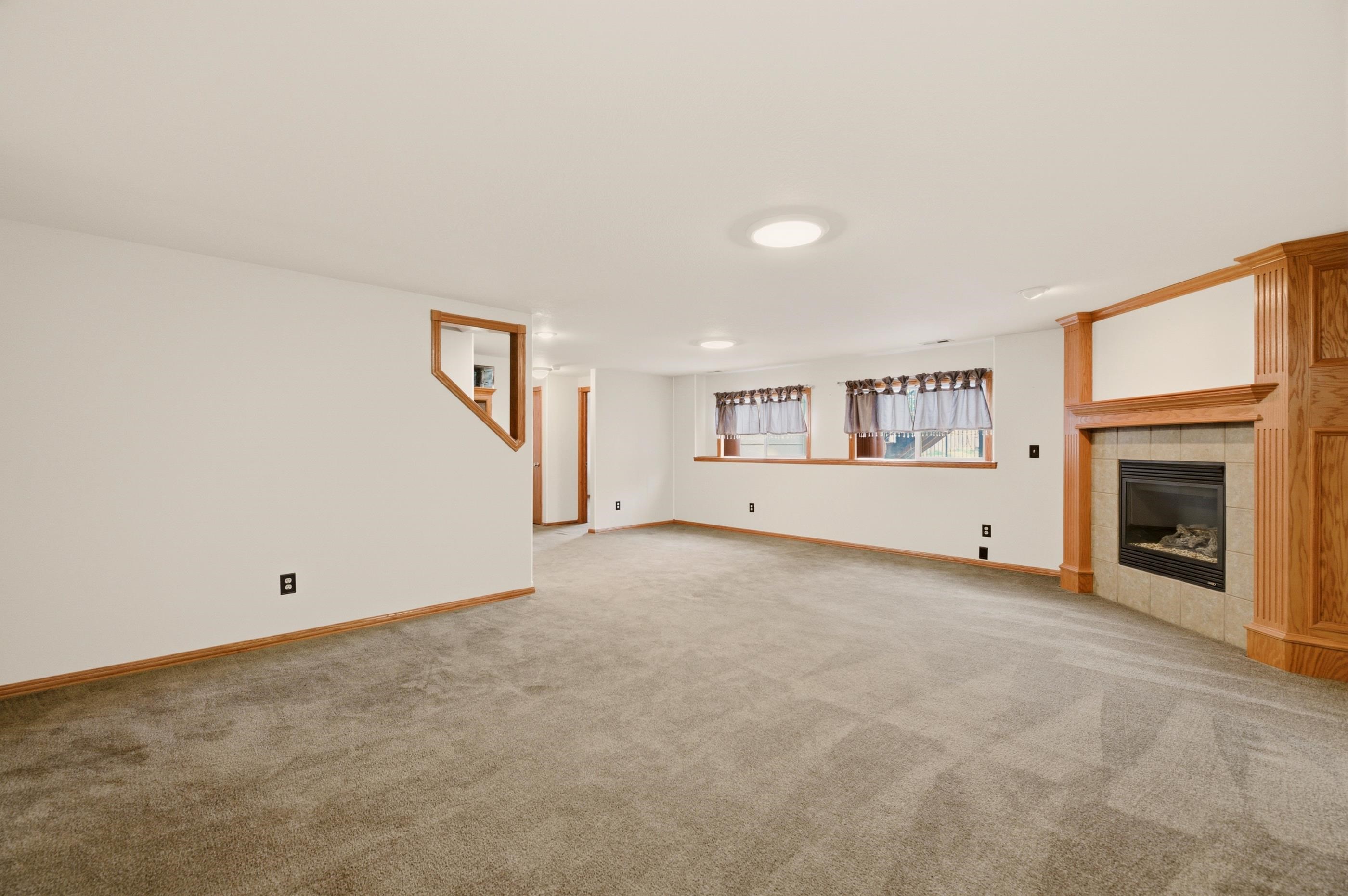 property viewer photo 22