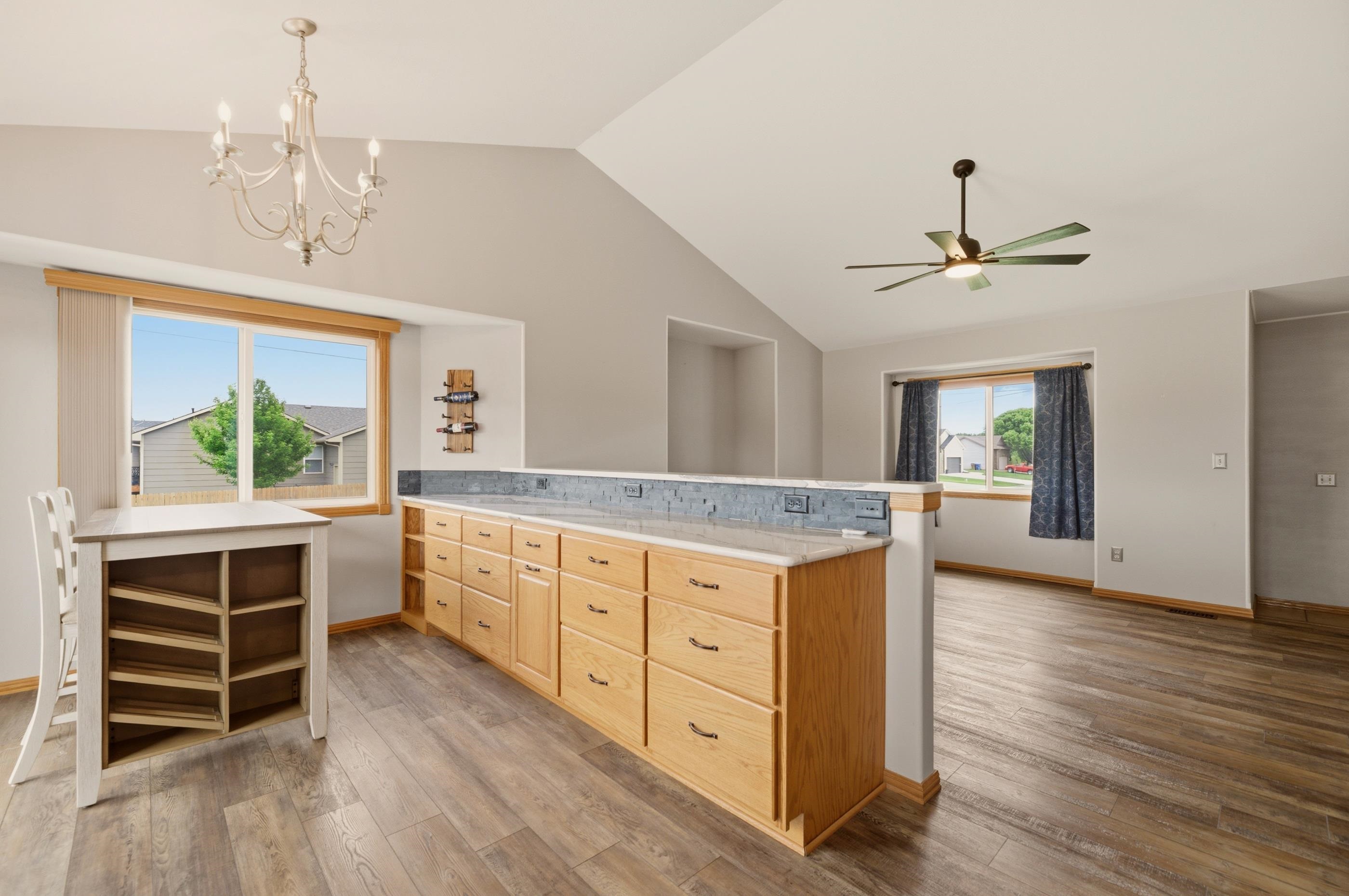 property viewer photo 7