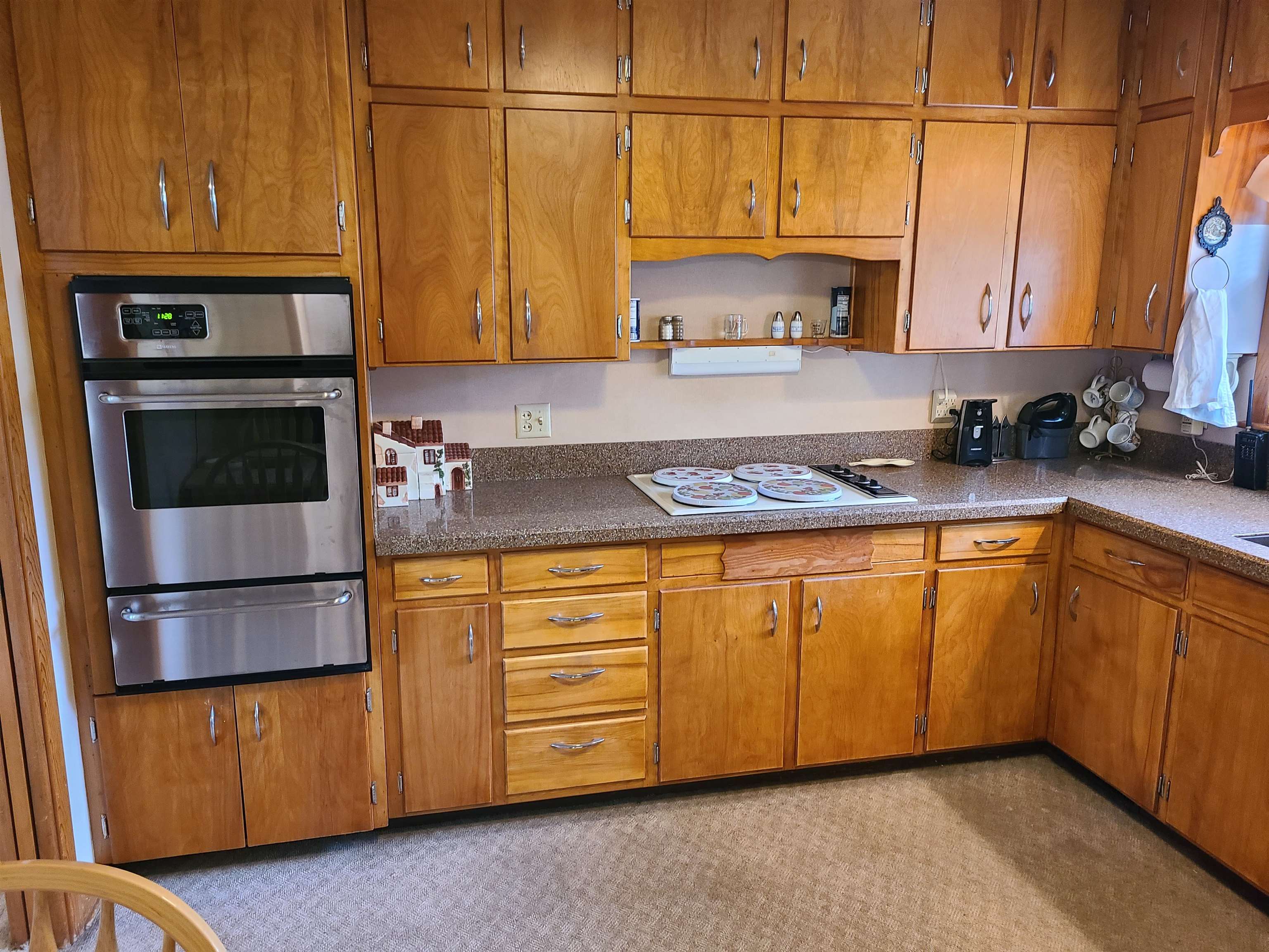 main property photo 11