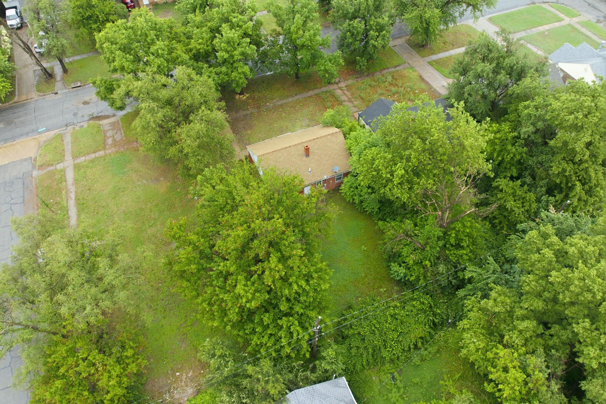 main property photo 22