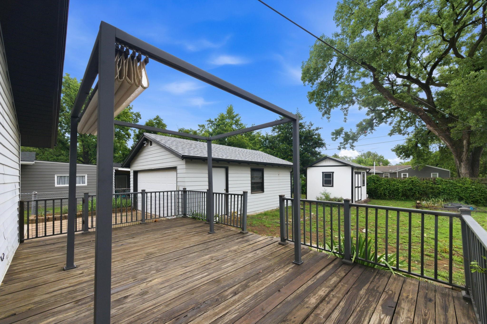 main property photo 29