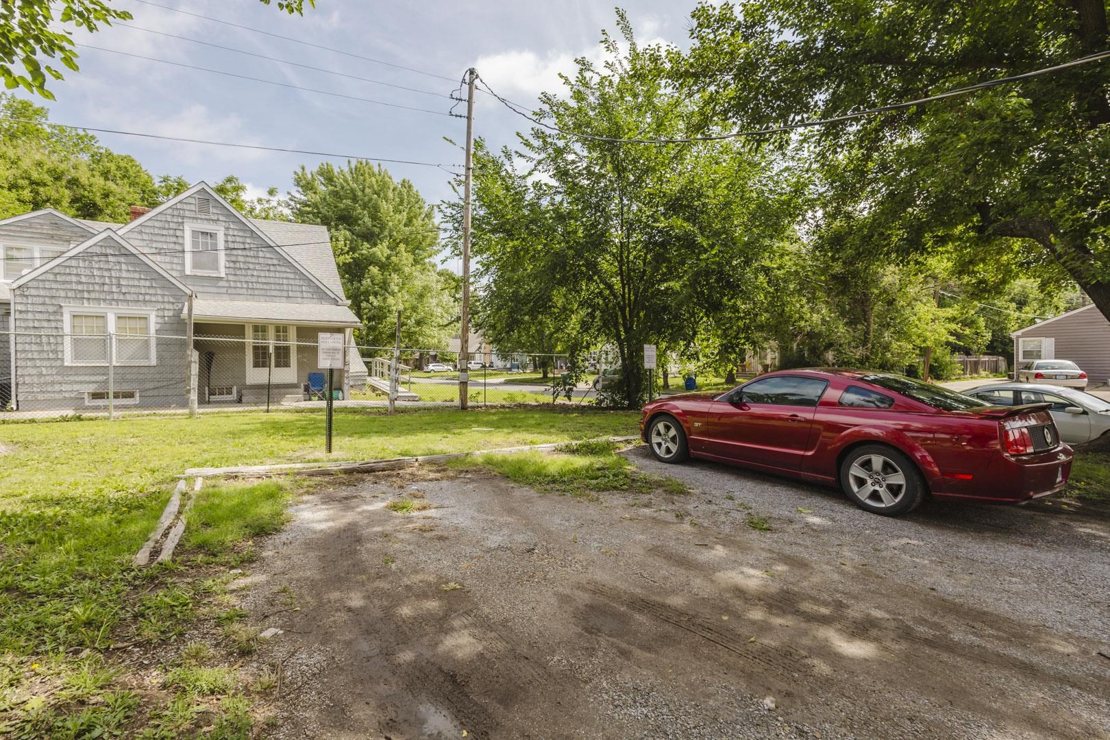 main property photo 25