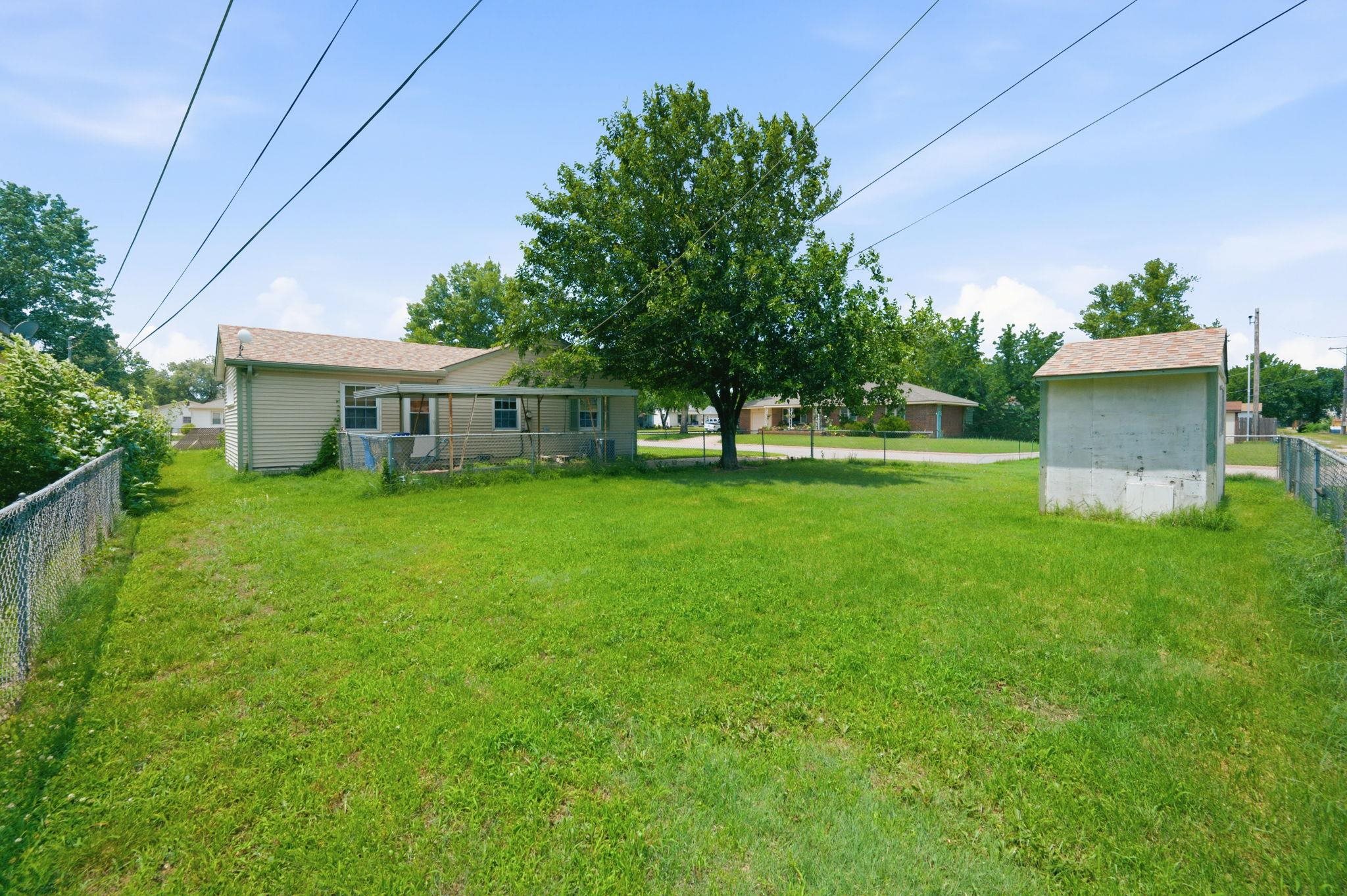 main property photo 27