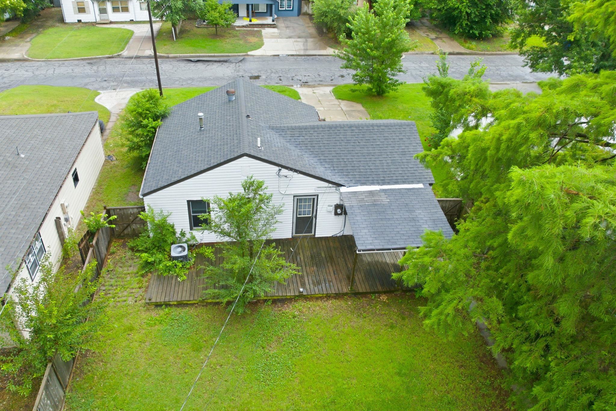 main property photo 25