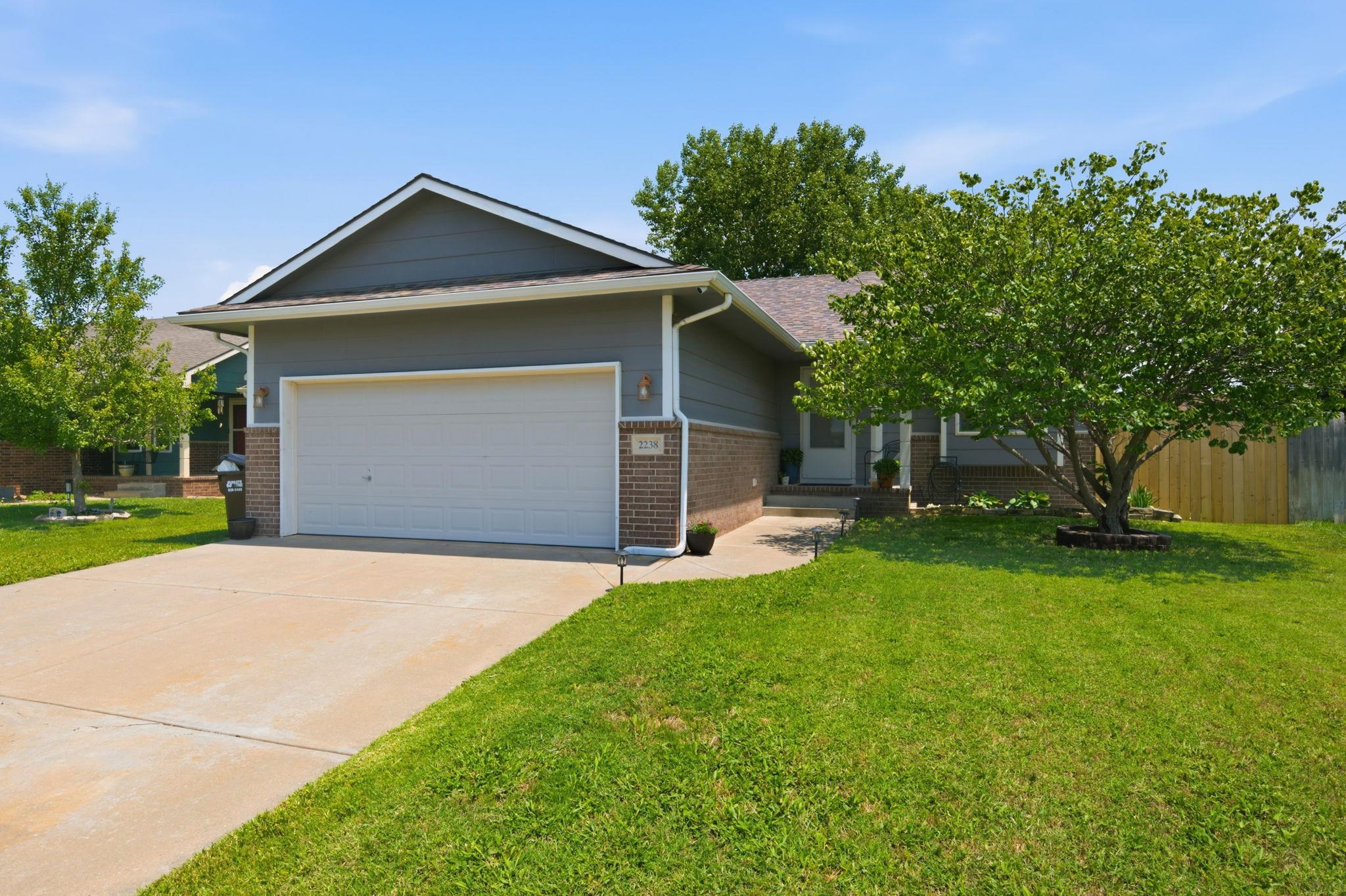 main property photo 0