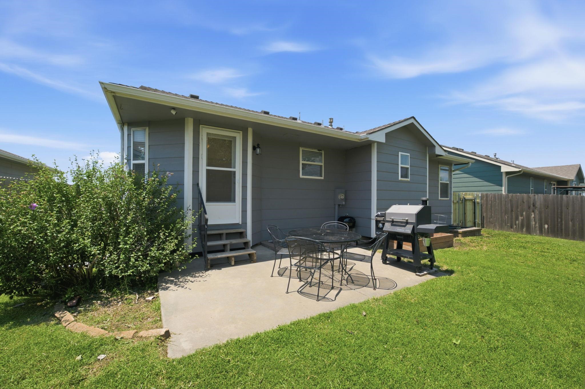 main property photo 26