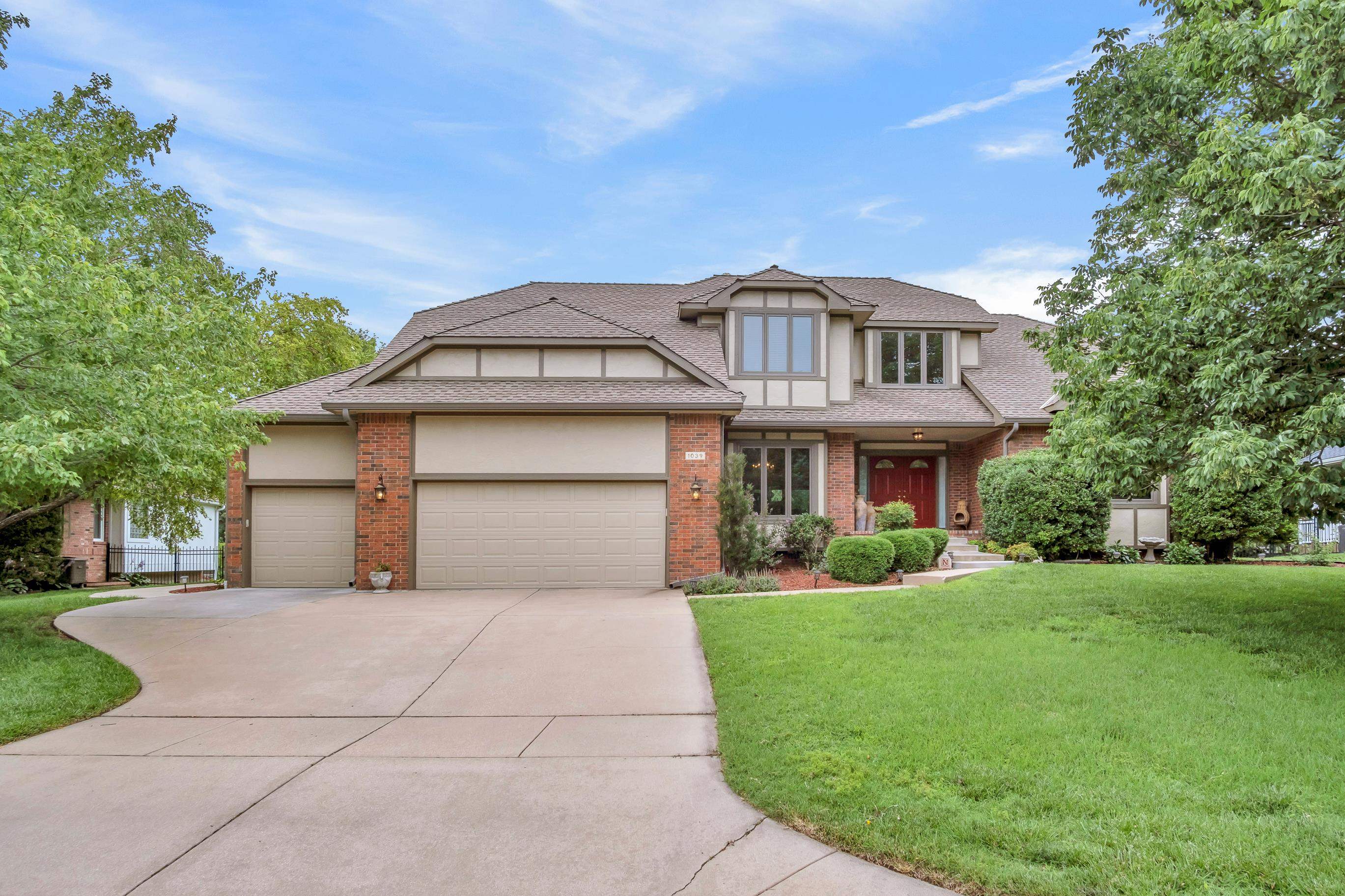 main property photo 0