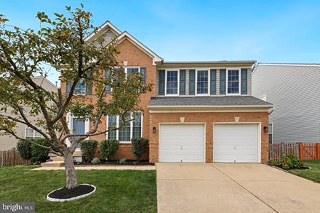 310 Whipp Dr SE