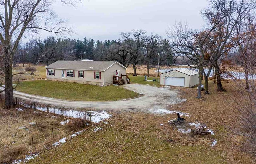2413 220th St, Tripoli, IA 50676