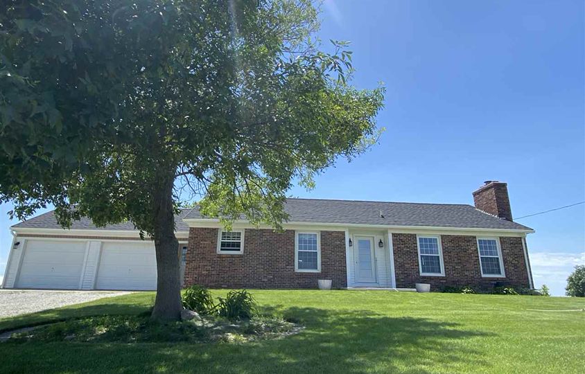 28532 150th St, Dike, IA 50624