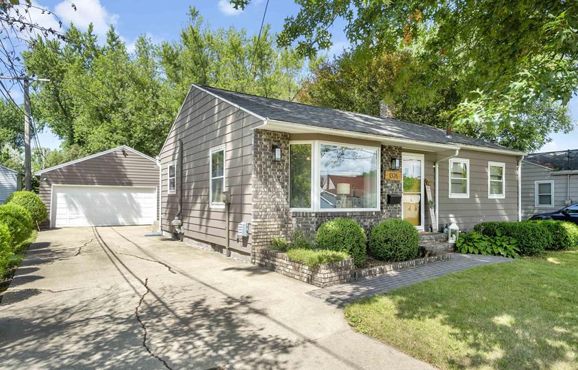1326 Upton Ave, Waterloo, IA 50701
