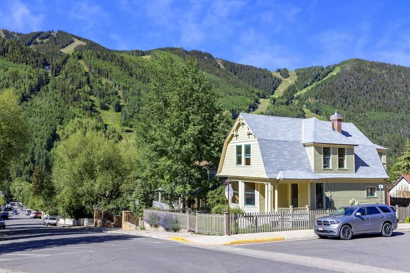 239 N Aspen St Telluride Co 81435