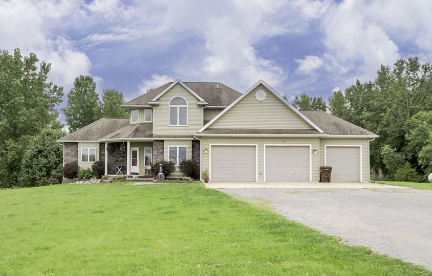 2456 E Dansville Rd, Dansville, MI 48819