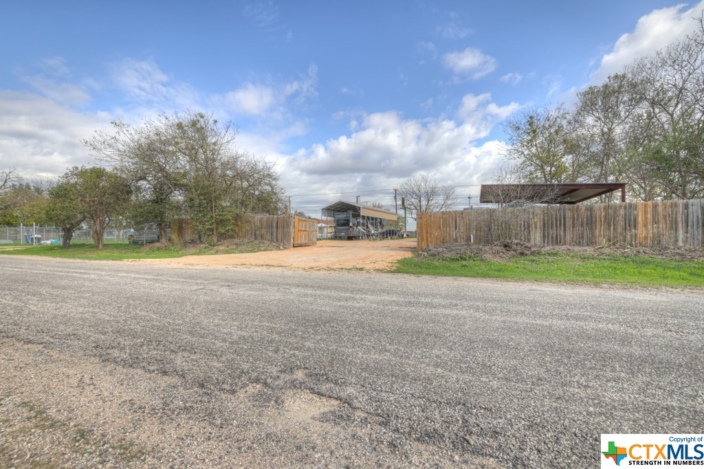 main property photo 15