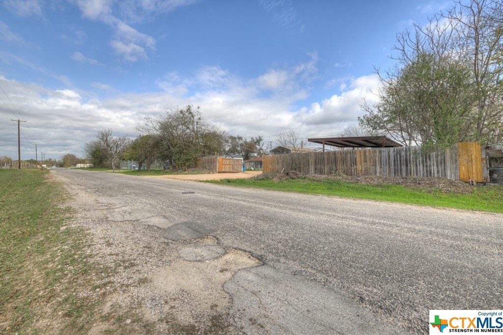 main property photo 16