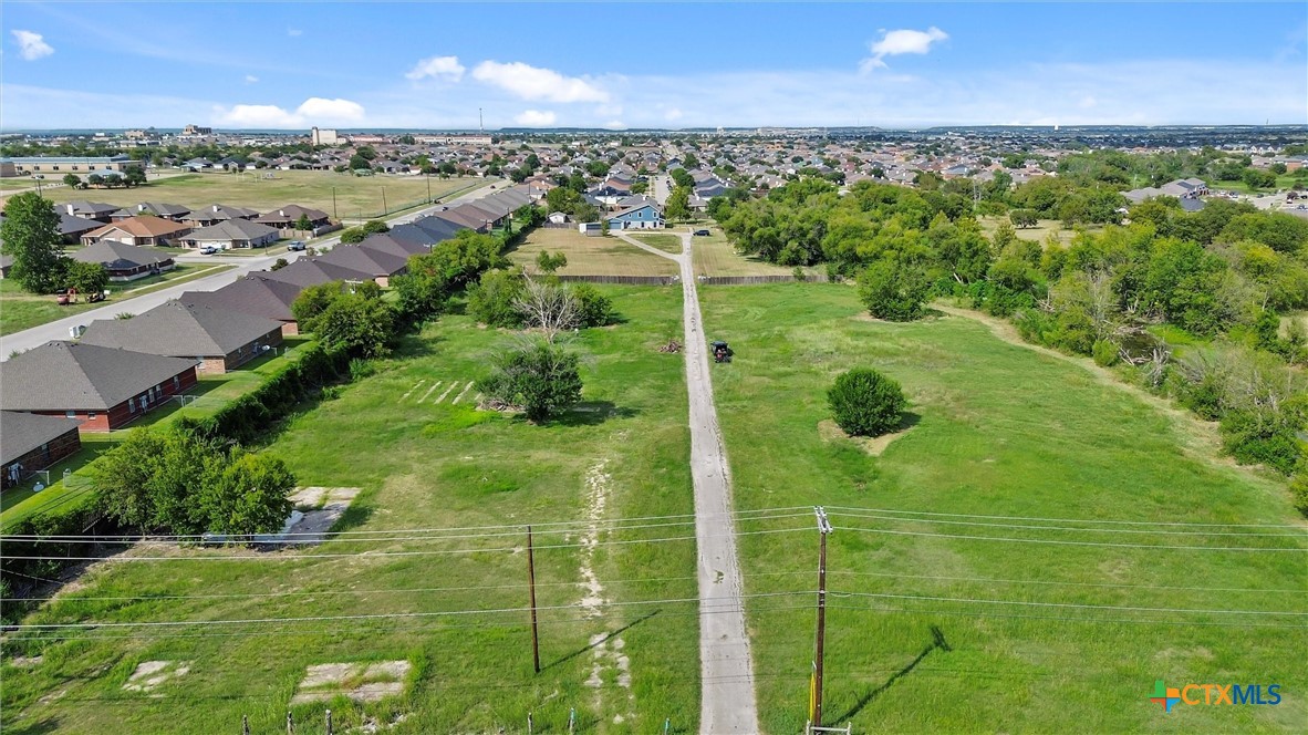 main property photo 12