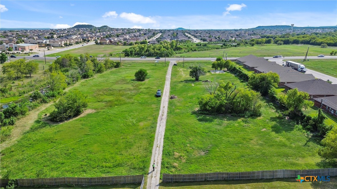 main property photo 13