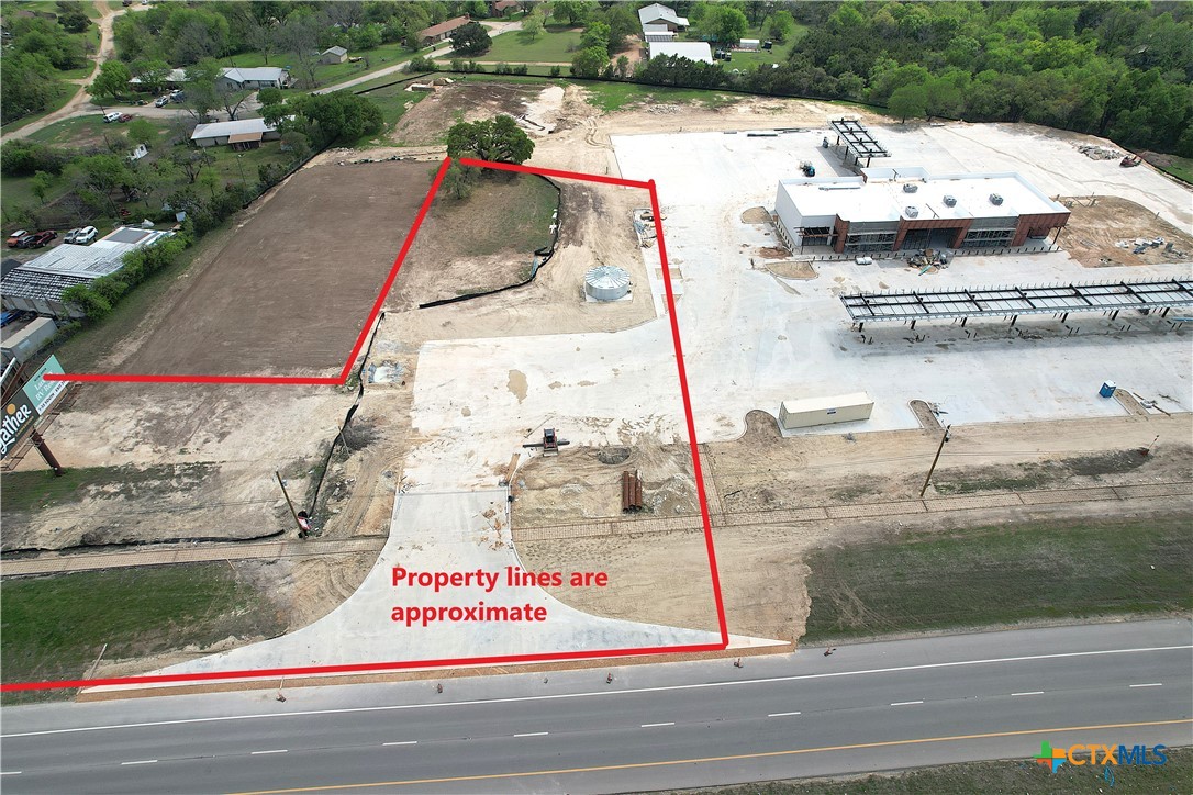 main property photo 11