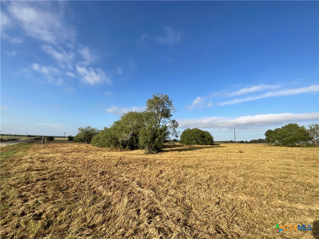 main property photo 10