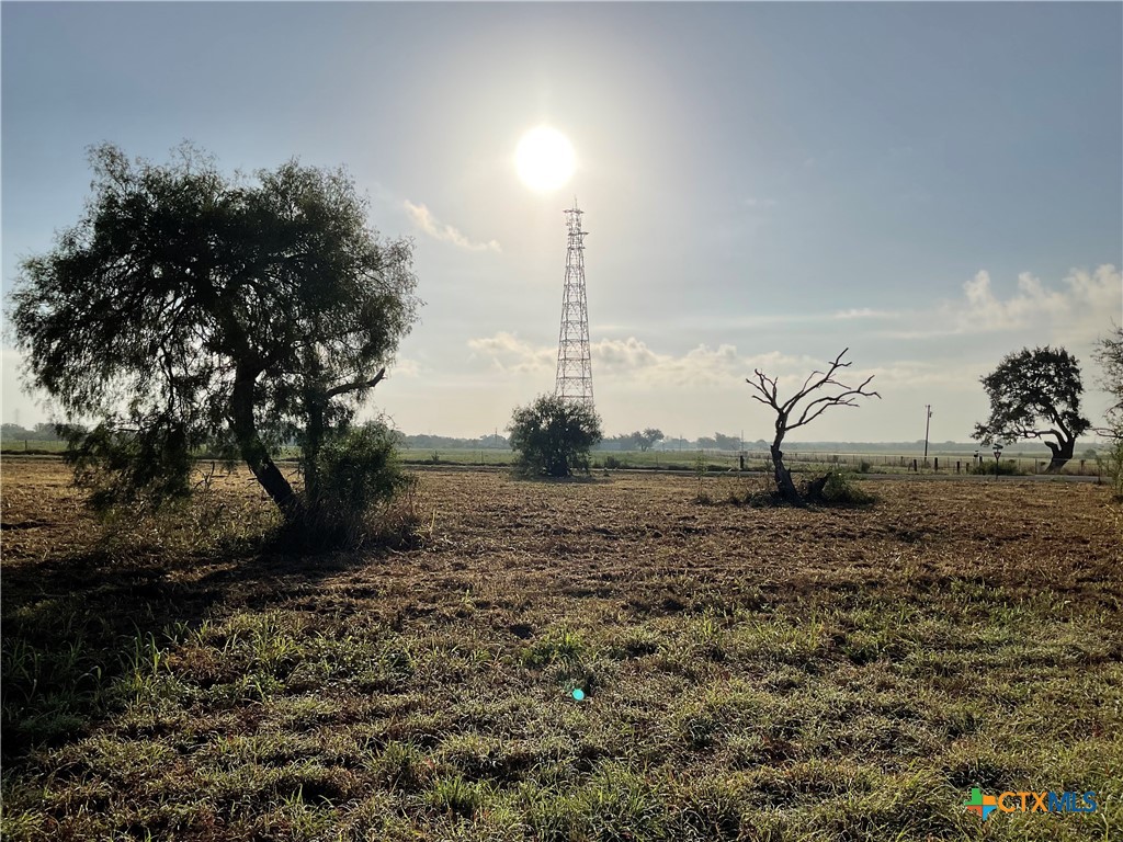 main property photo 19