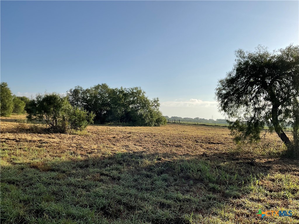 main property photo 20